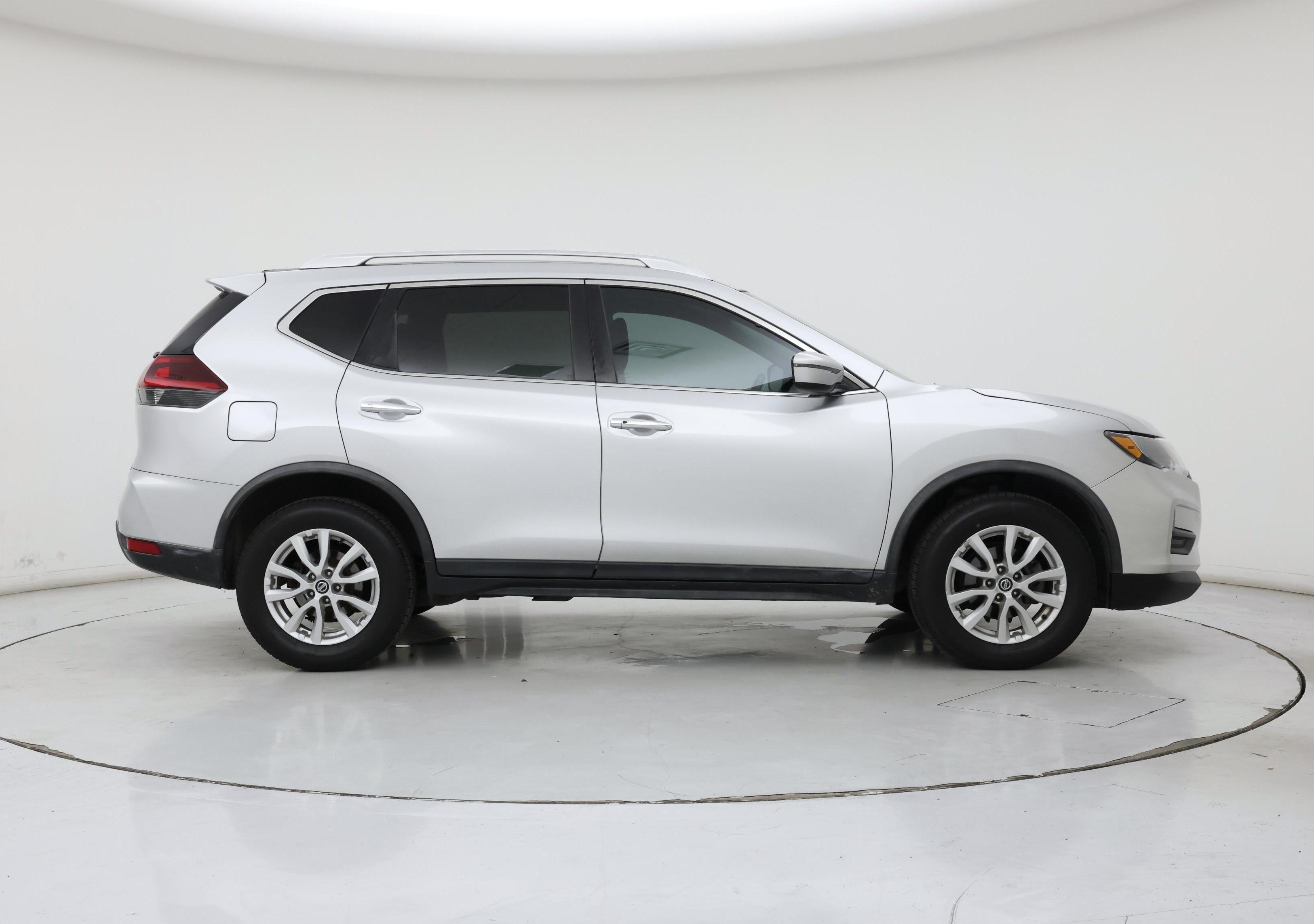 Thumbnail: 2020 Nissan Rogue - 7