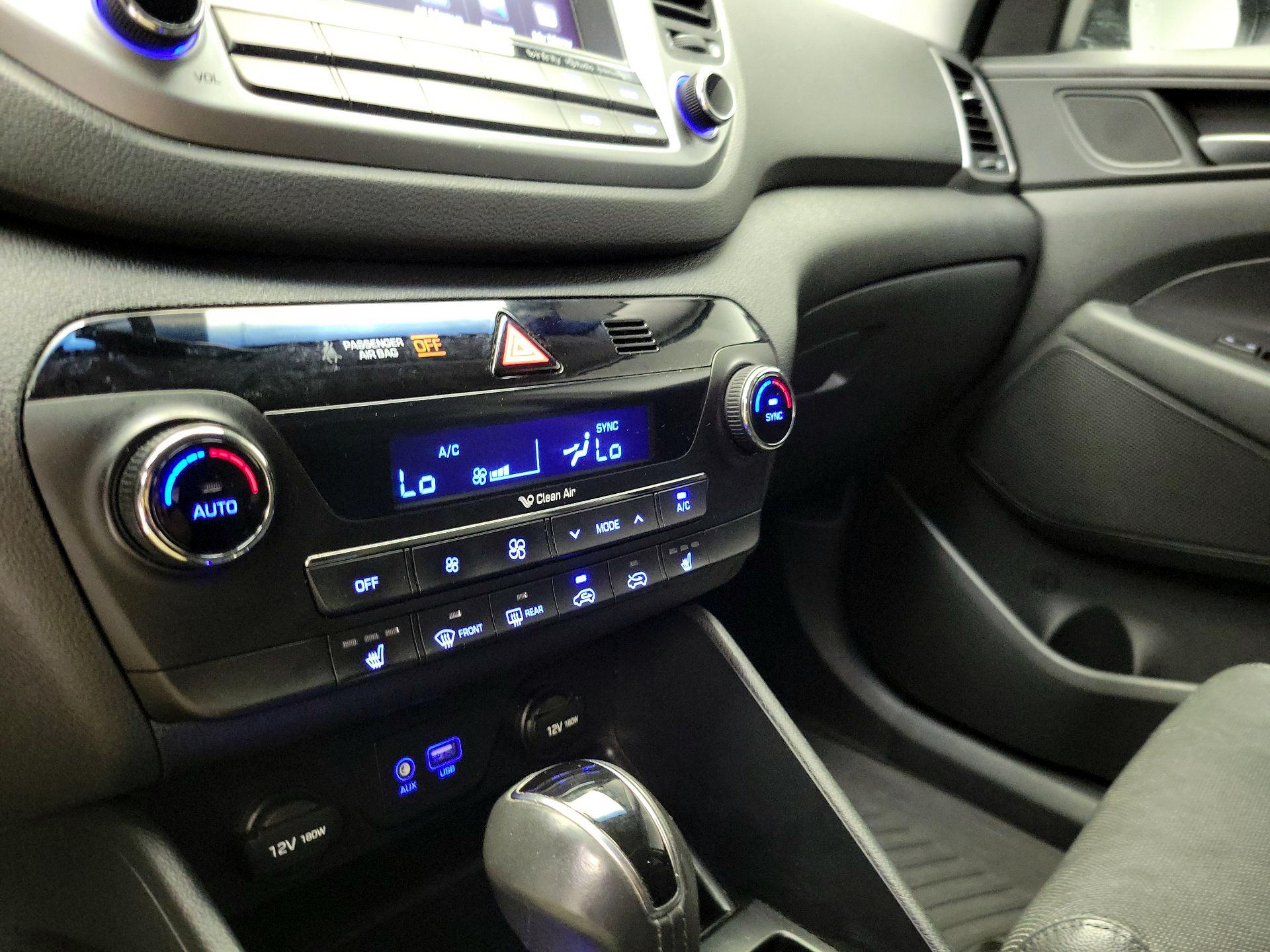 Thumbnail: 2017 Hyundai Tucson - 17