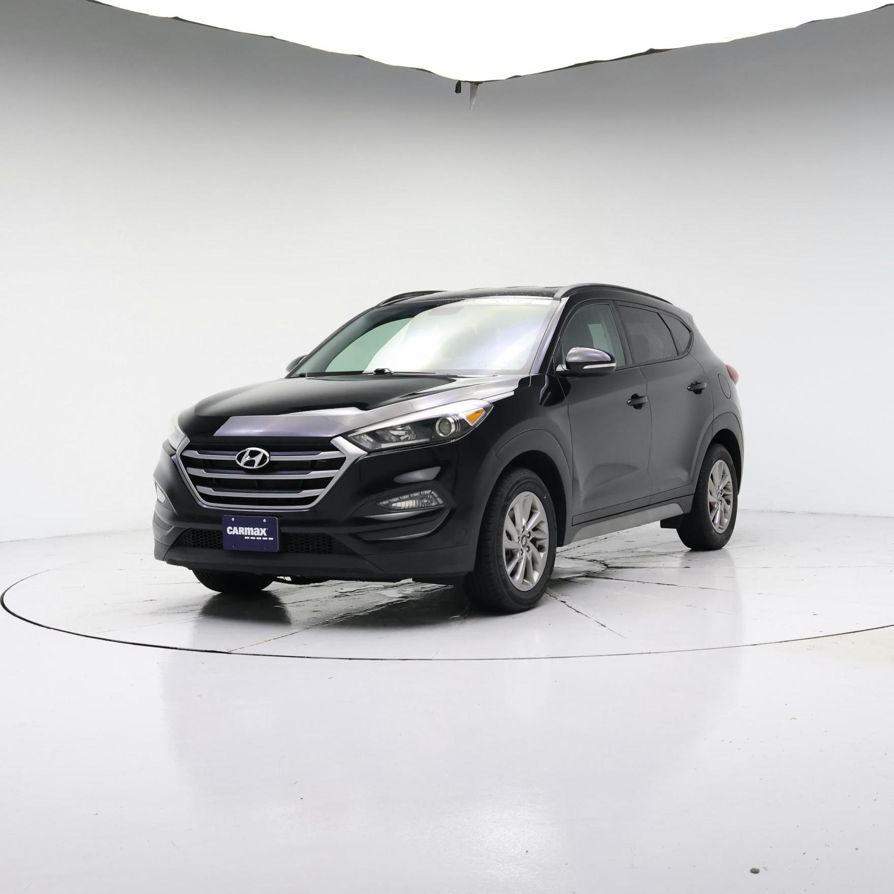 Thumbnail: 2017 Hyundai Tucson - 4