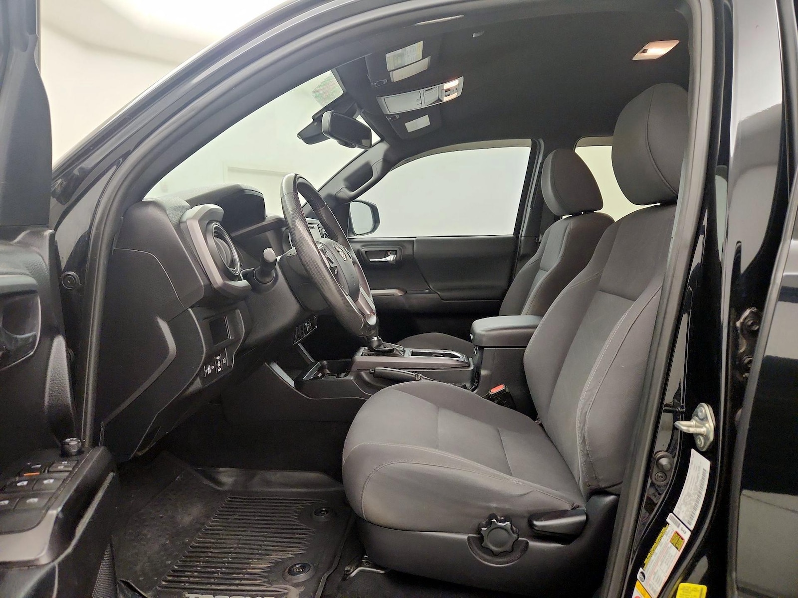 2019 Toyota Tacoma TRD Sport - Photo 12