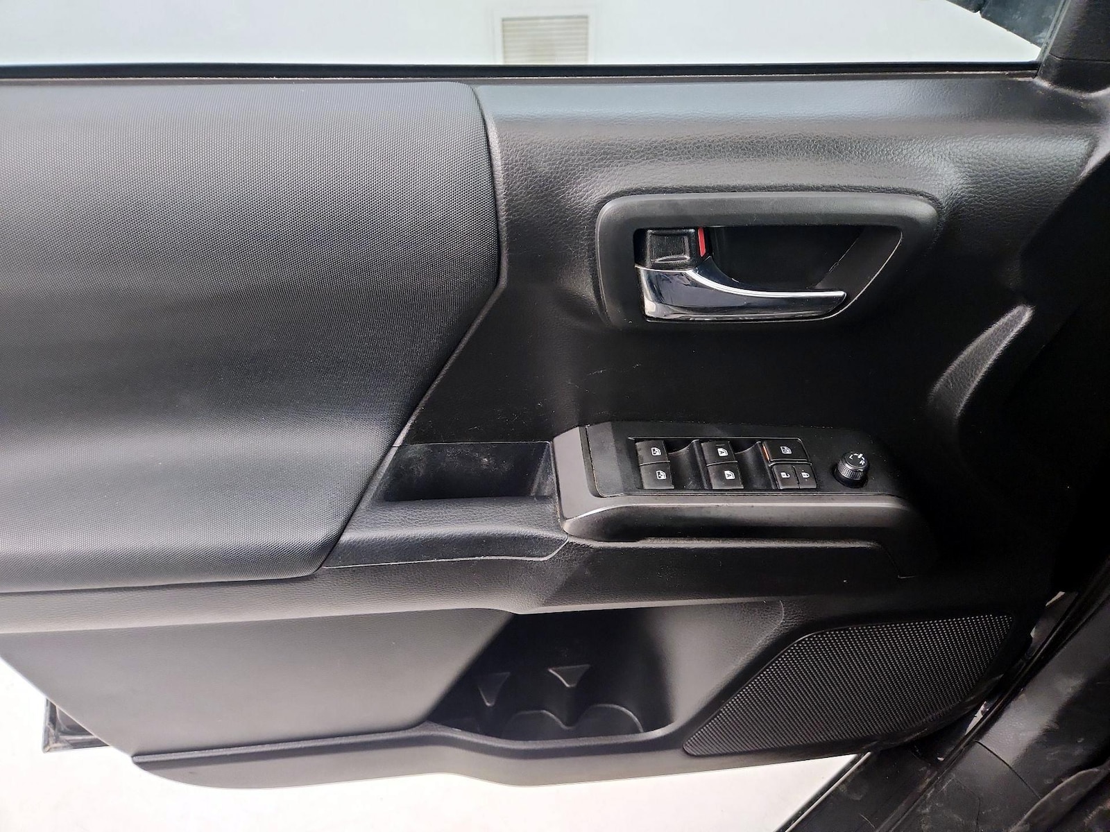 2019 Toyota Tacoma TRD Sport - Photo 13