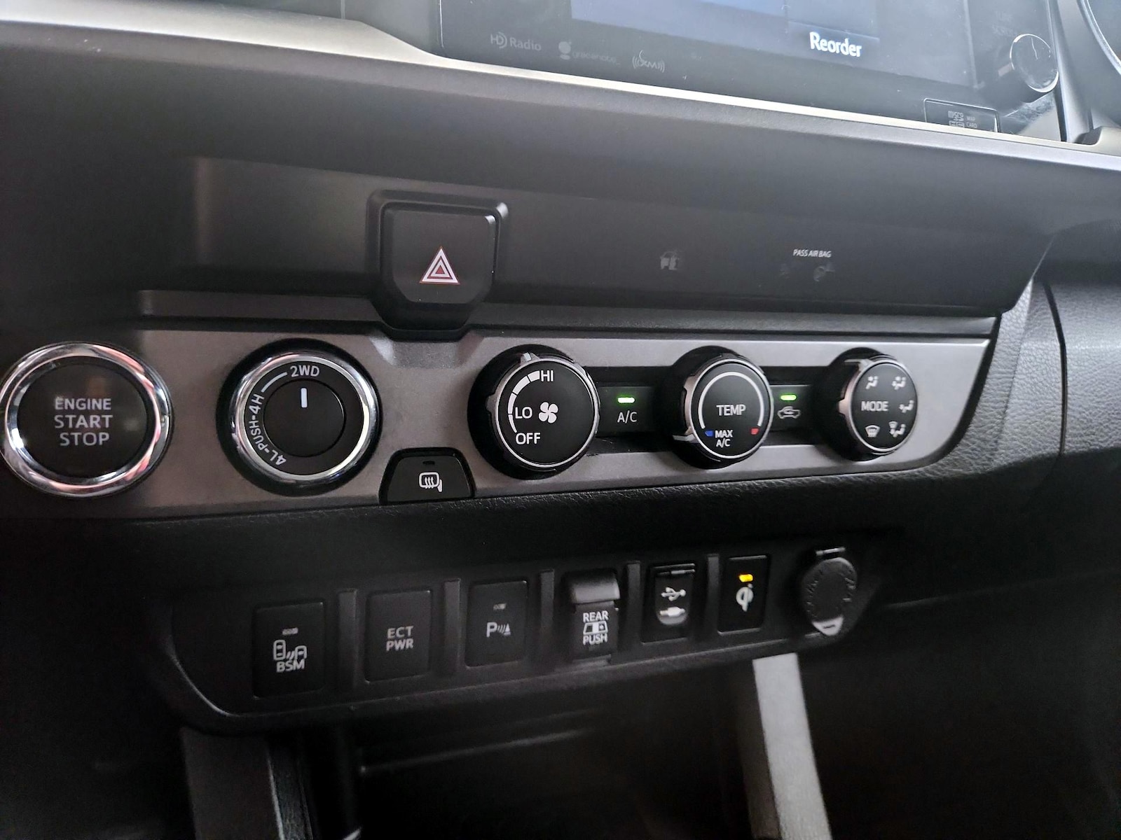 2019 Toyota Tacoma TRD Sport - Photo 17