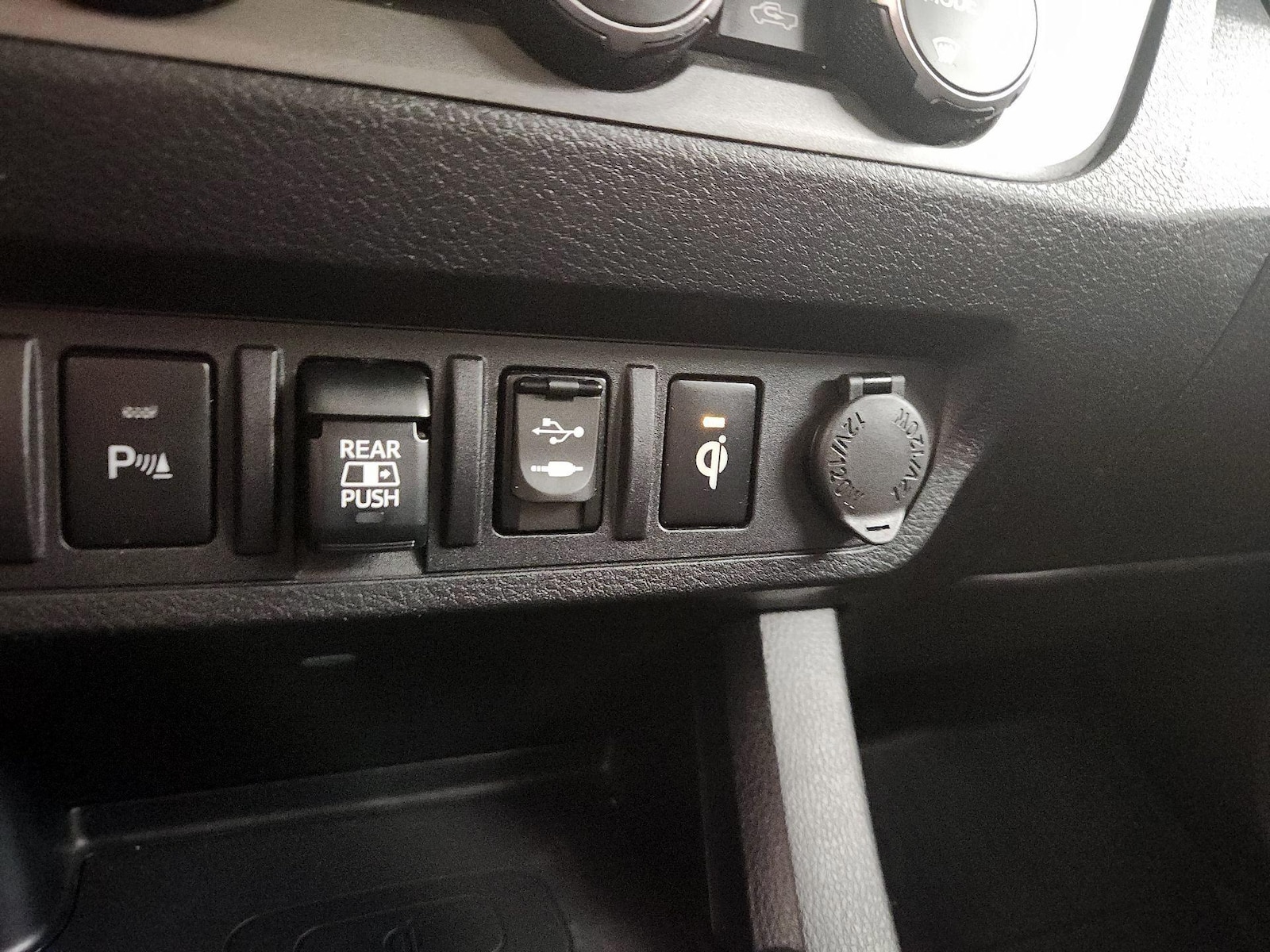 2019 Toyota Tacoma TRD Sport - Photo 19