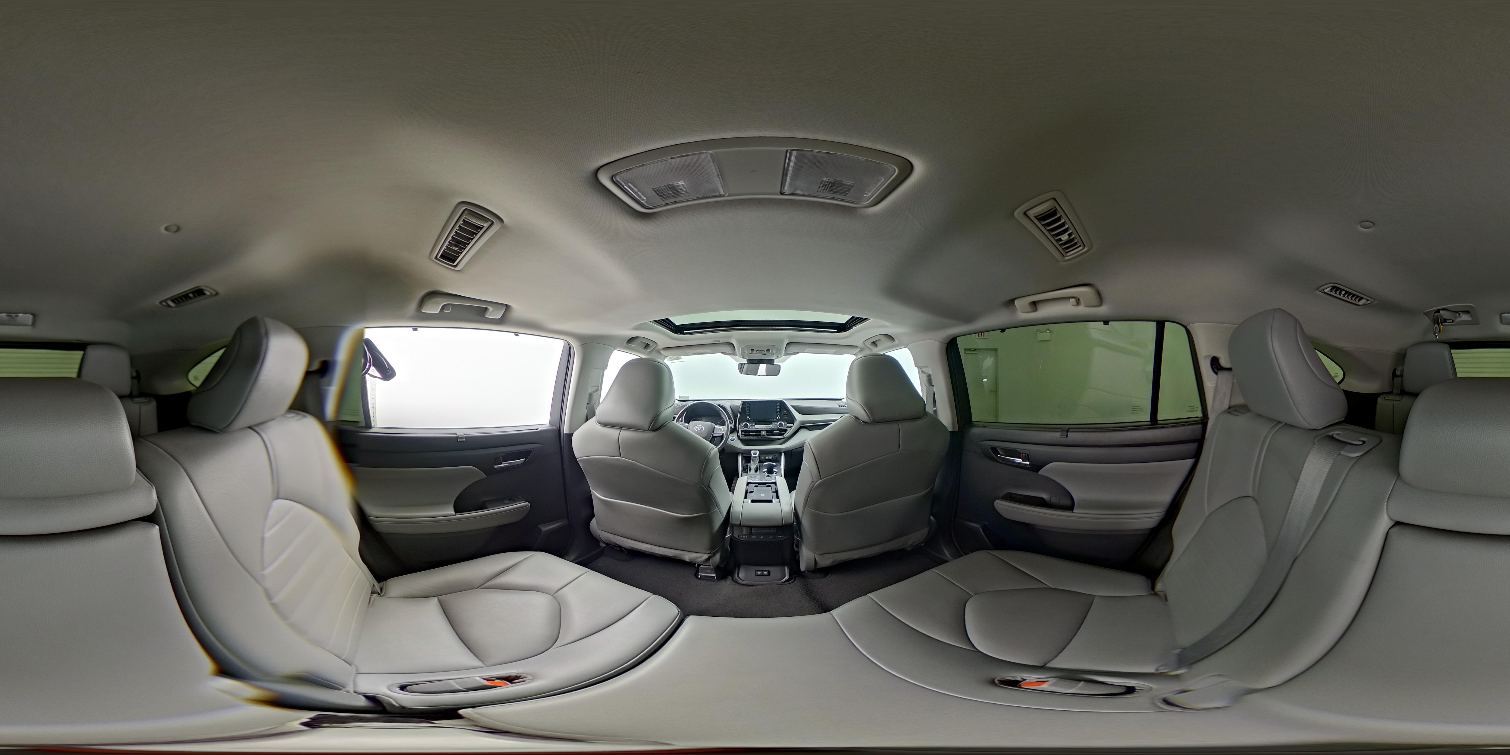2021 Toyota Highlander XLE - Photo 29
