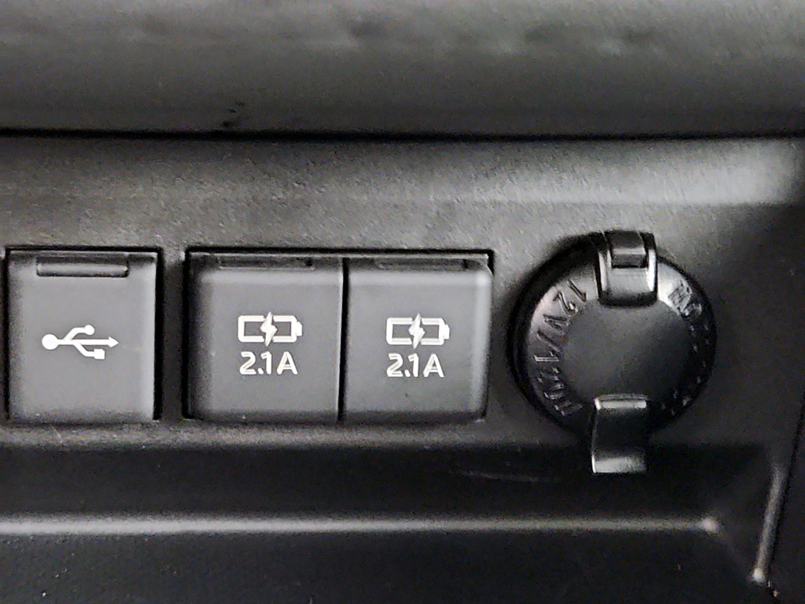 2021 Toyota Highlander XLE - Photo 20