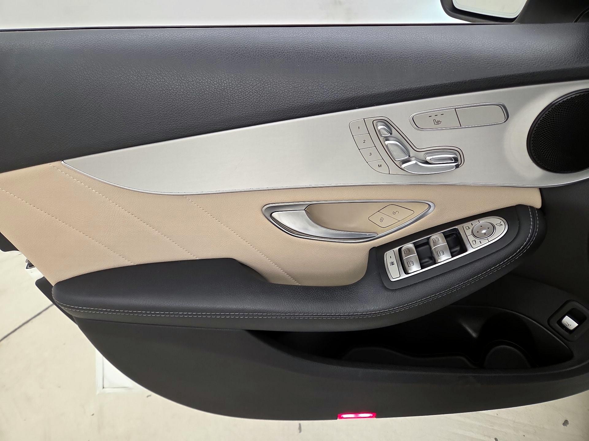 Thumbnail: 2019 Mercedes-Benz C-Class - 12