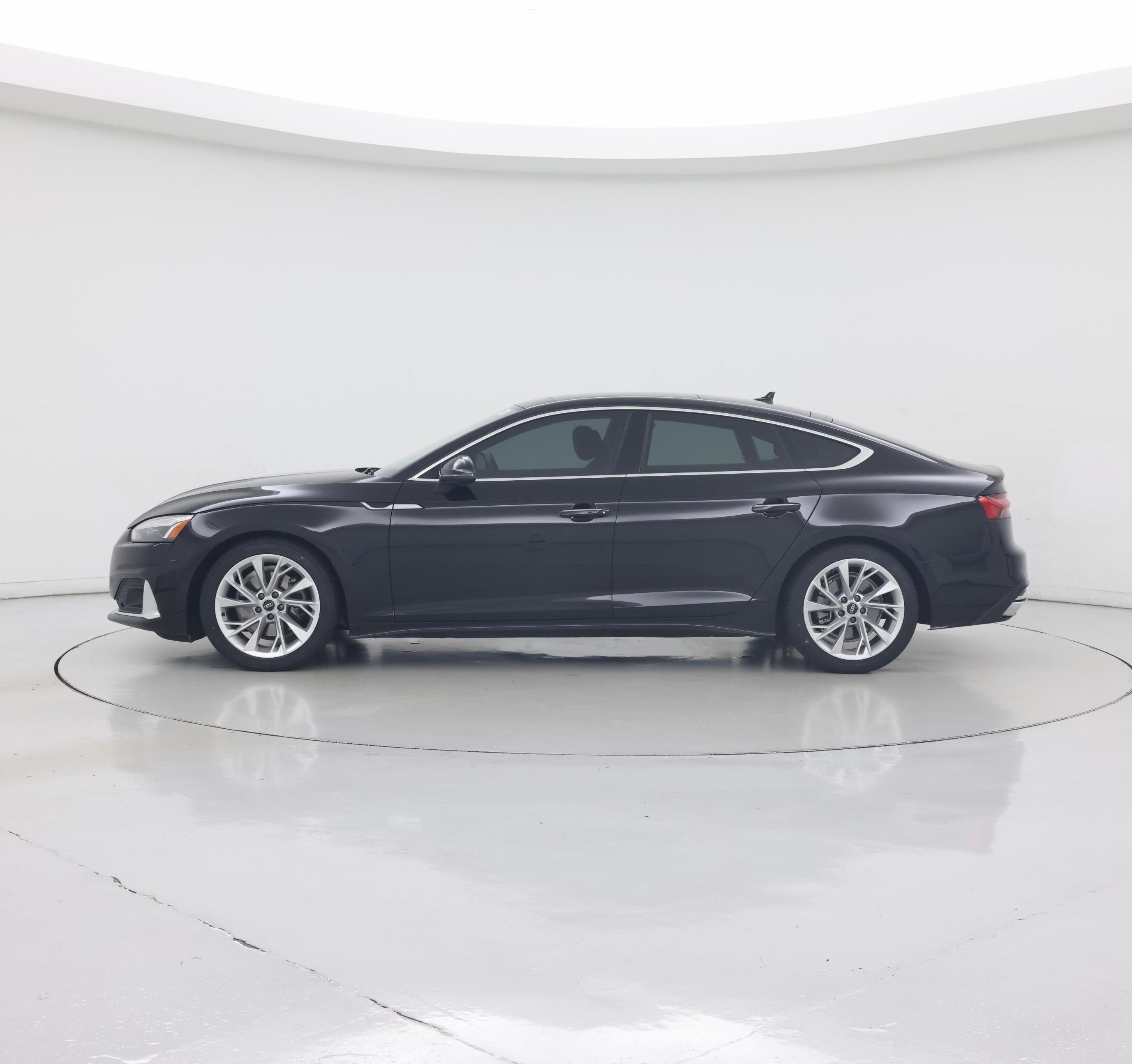 Thumbnail: 2022 Audi A5 - 3