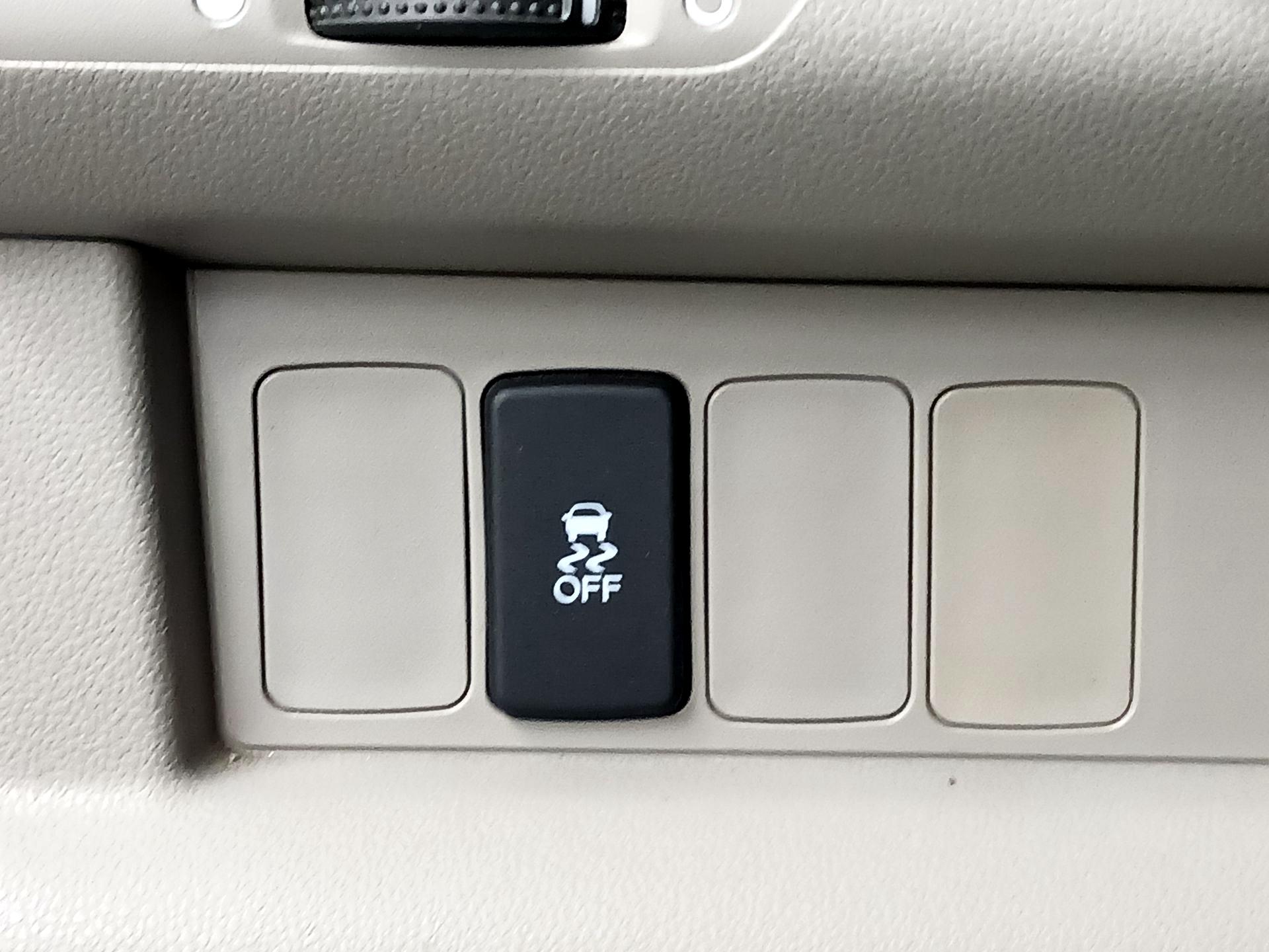 Thumbnail: 2014 Honda Pilot - 11