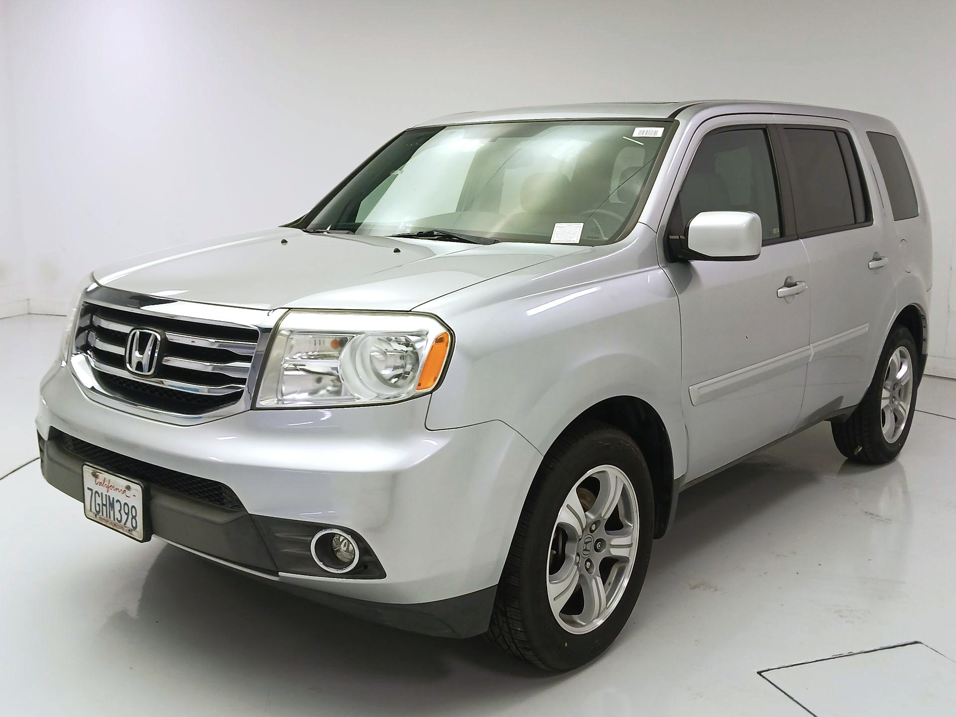 Thumbnail: 2014 Honda Pilot - 3