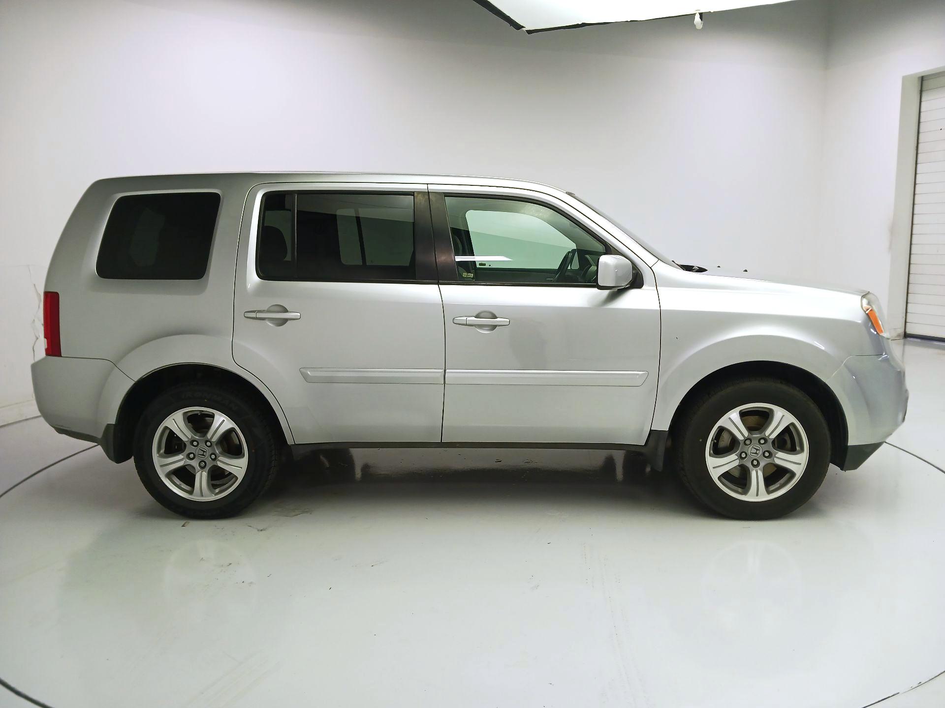 Thumbnail: 2014 Honda Pilot - 4