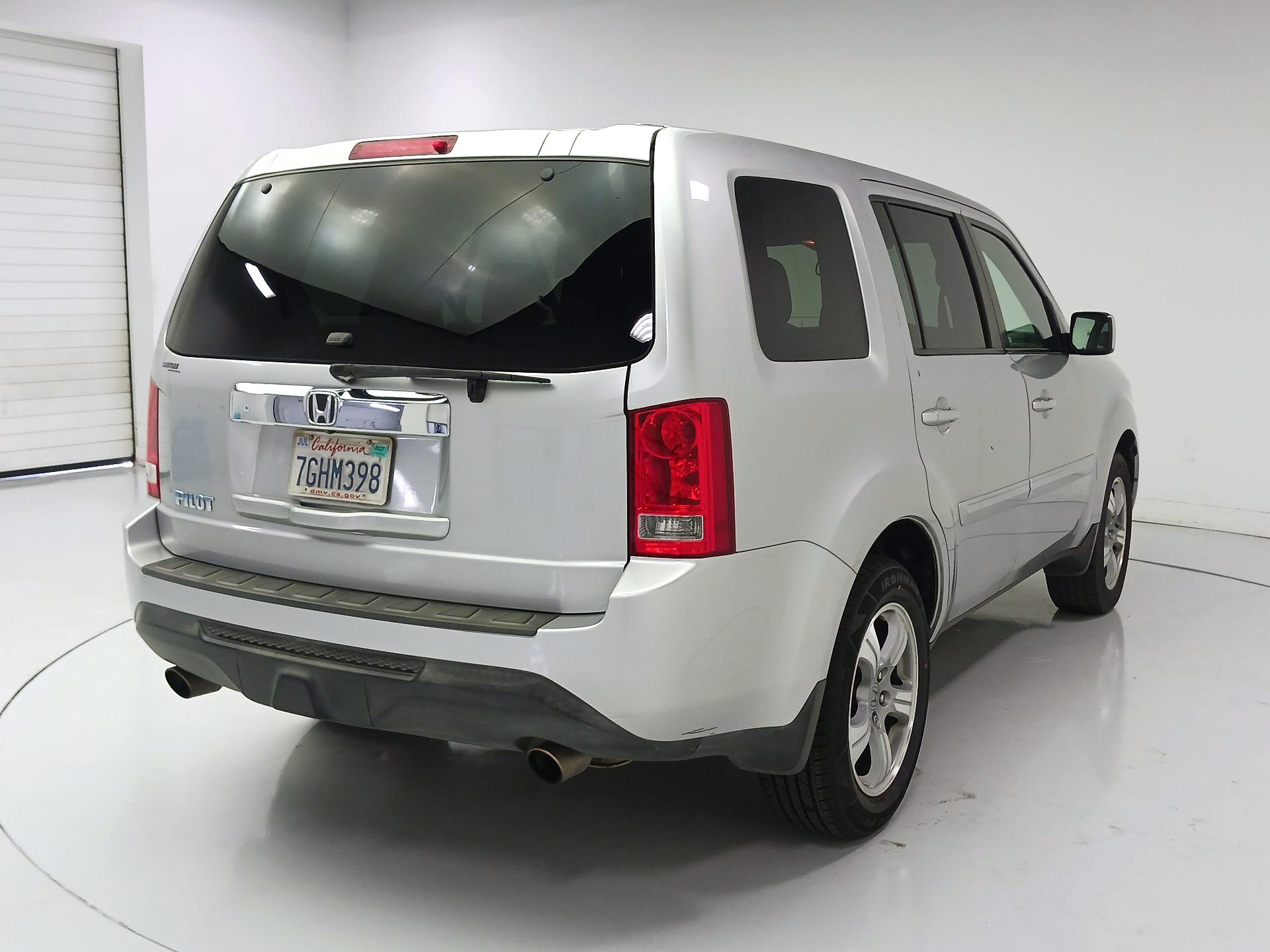 Thumbnail: 2014 Honda Pilot - 5