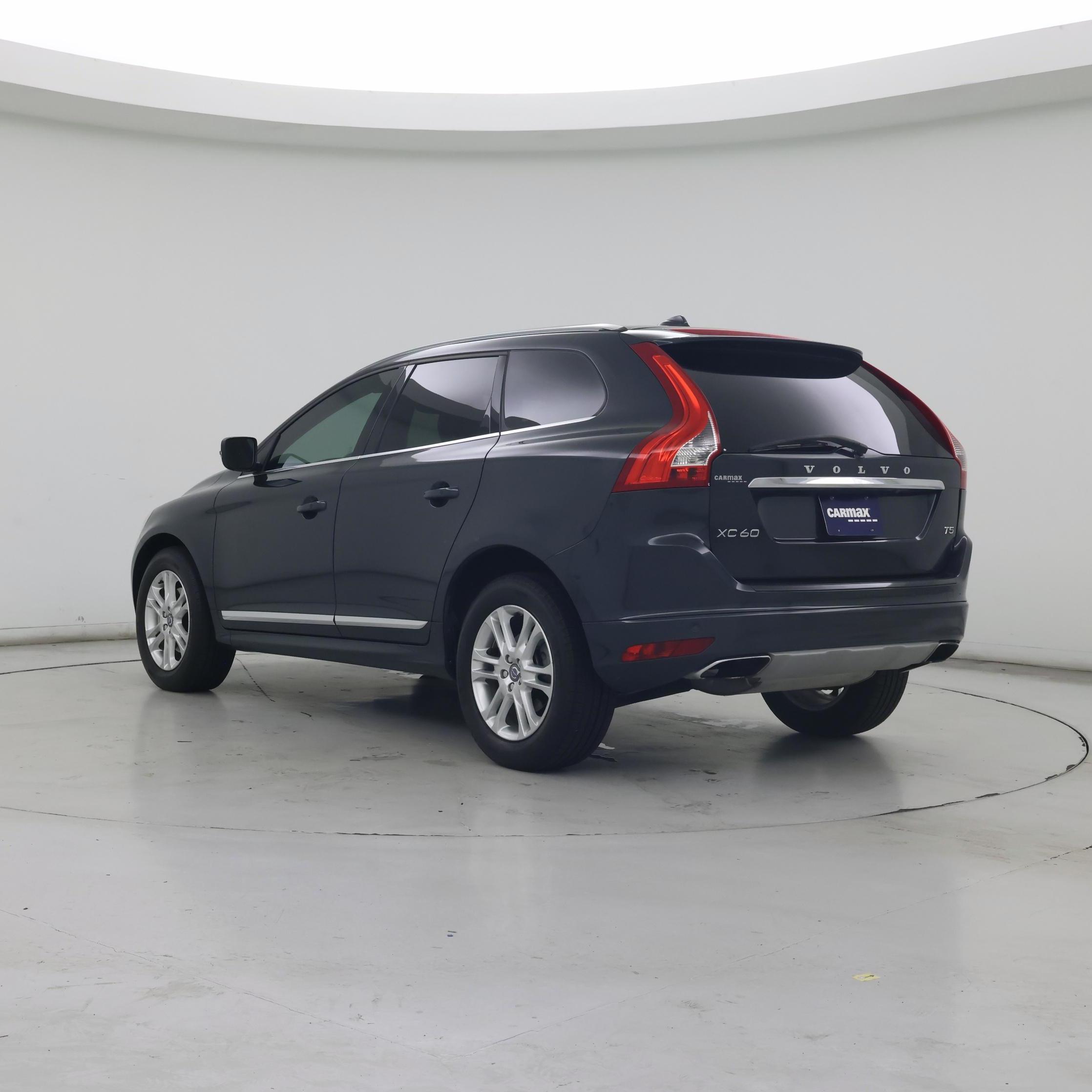 Thumbnail: 2016 Volvo XC60 - 2