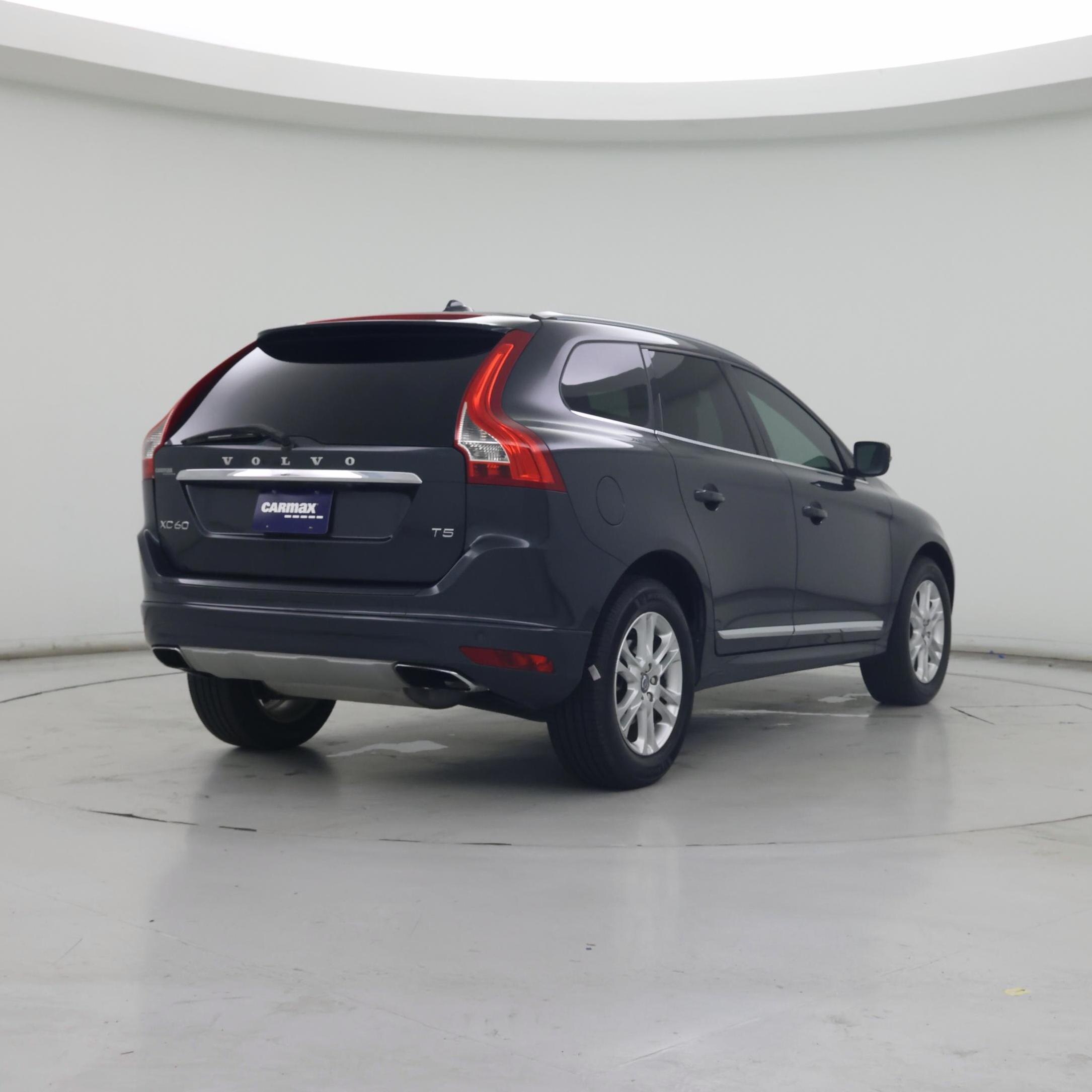 Thumbnail: 2016 Volvo XC60 - 8