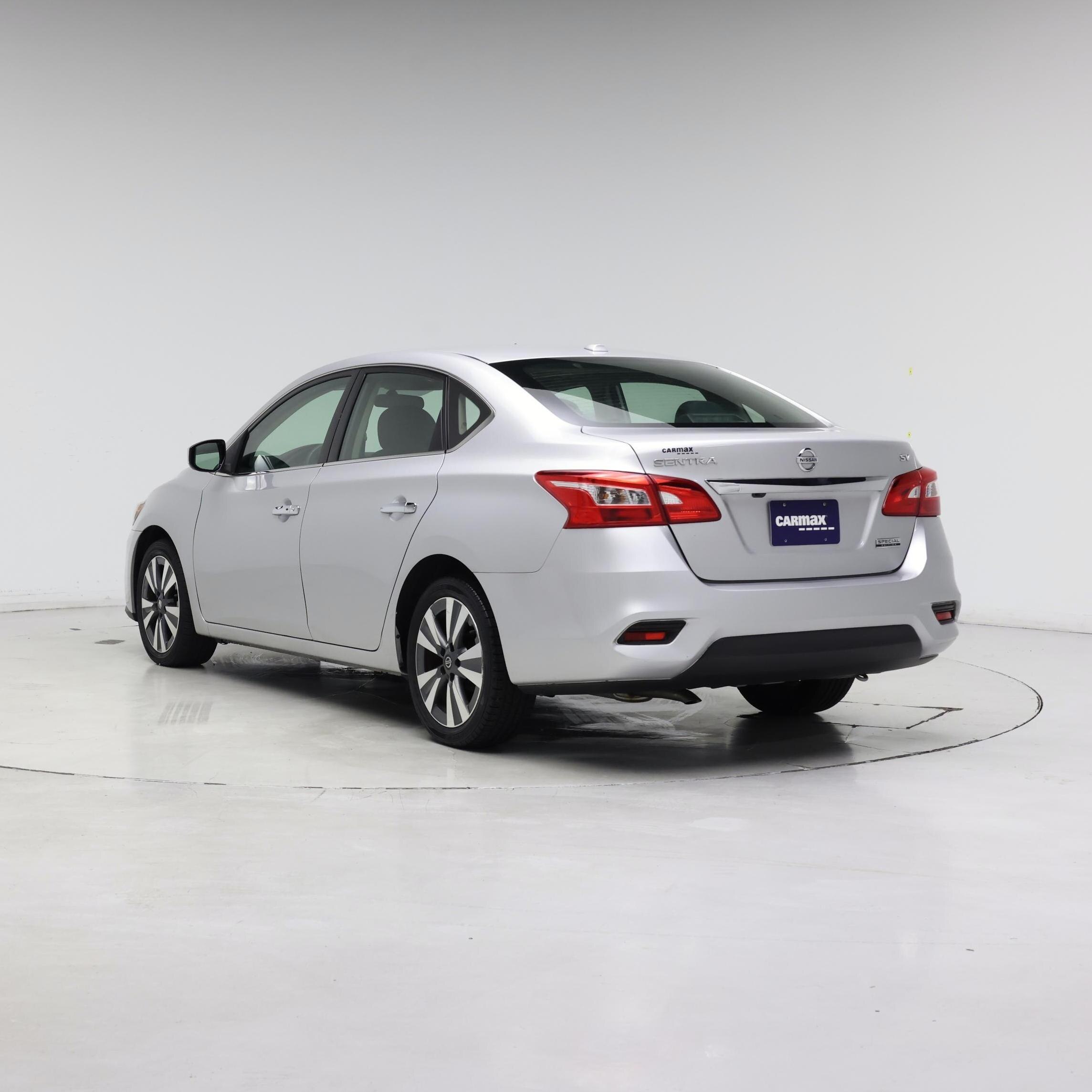 Thumbnail: 2019 Nissan Sentra - 2