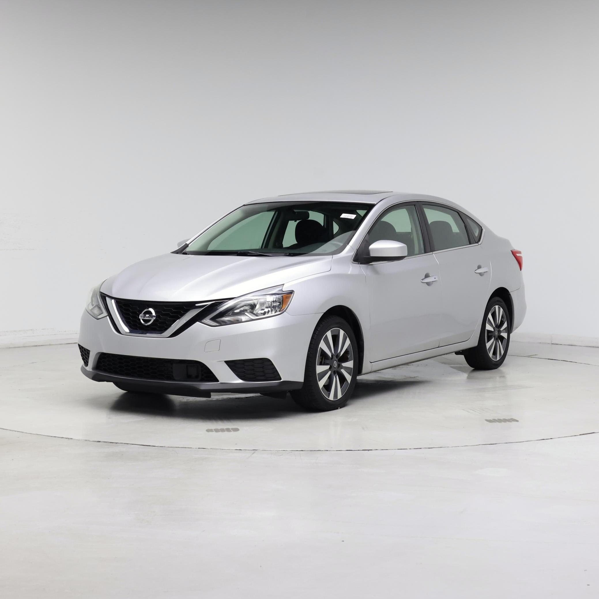 Thumbnail: 2019 Nissan Sentra - 4