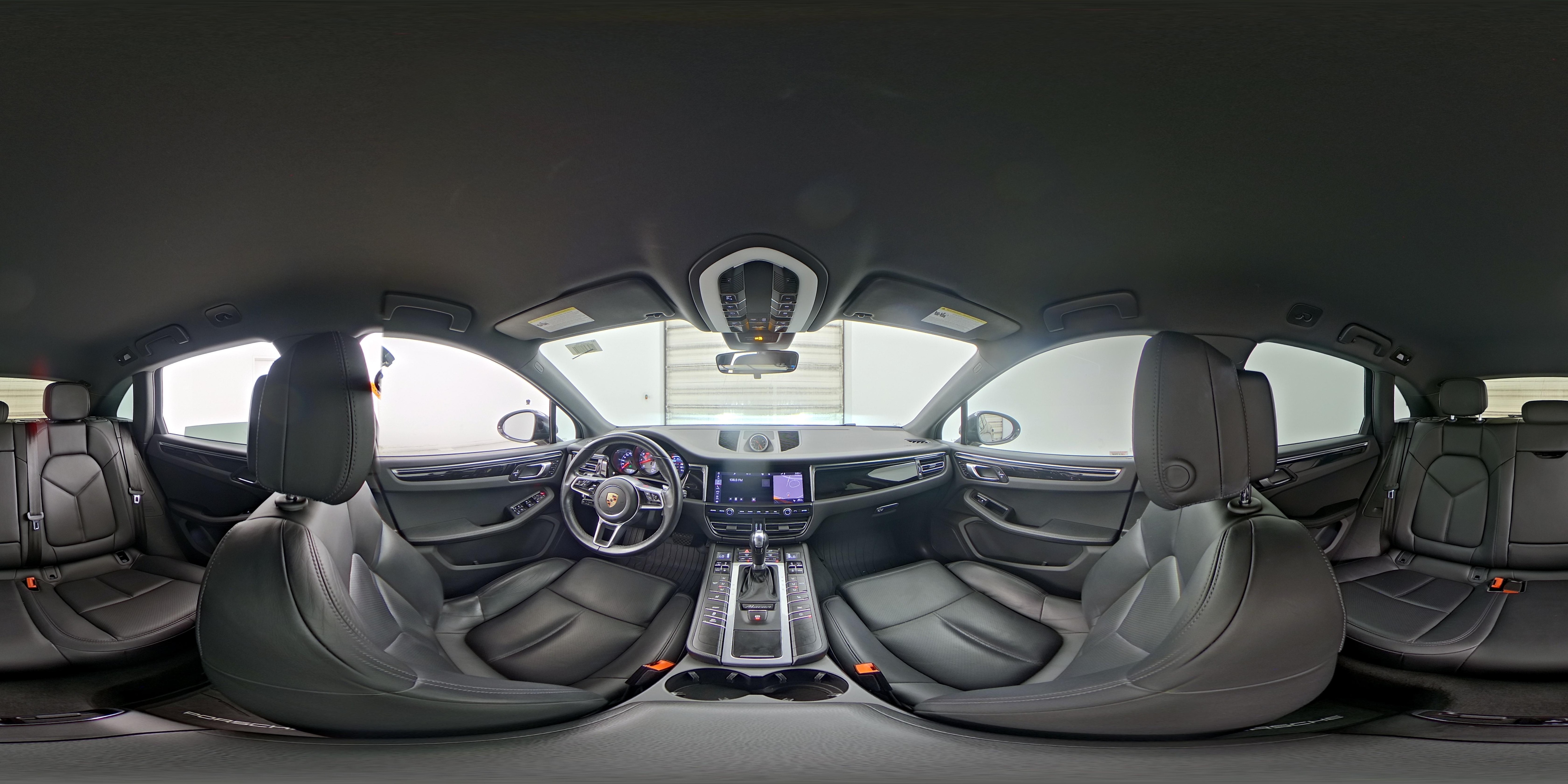 2020 Porsche Macan S - Photo 24