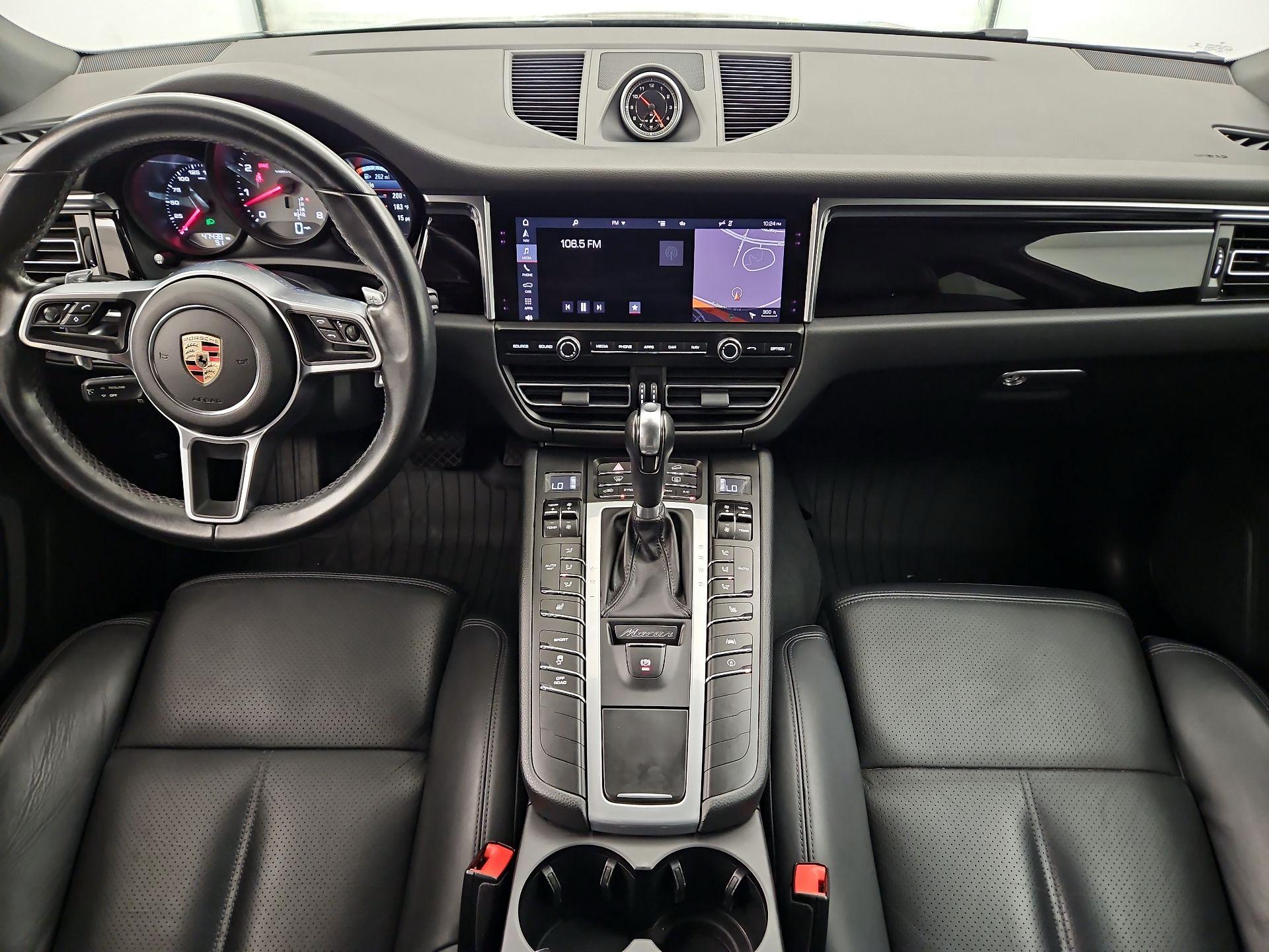 Thumbnail: 2020 Porsche Macan - 9