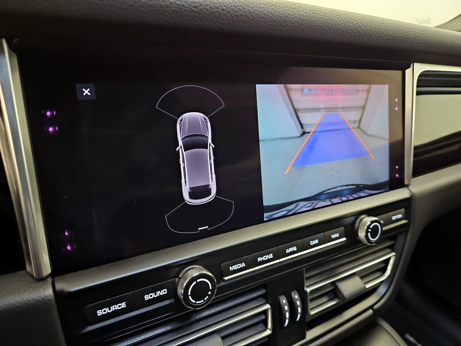2020 Porsche Macan S - Photo 16