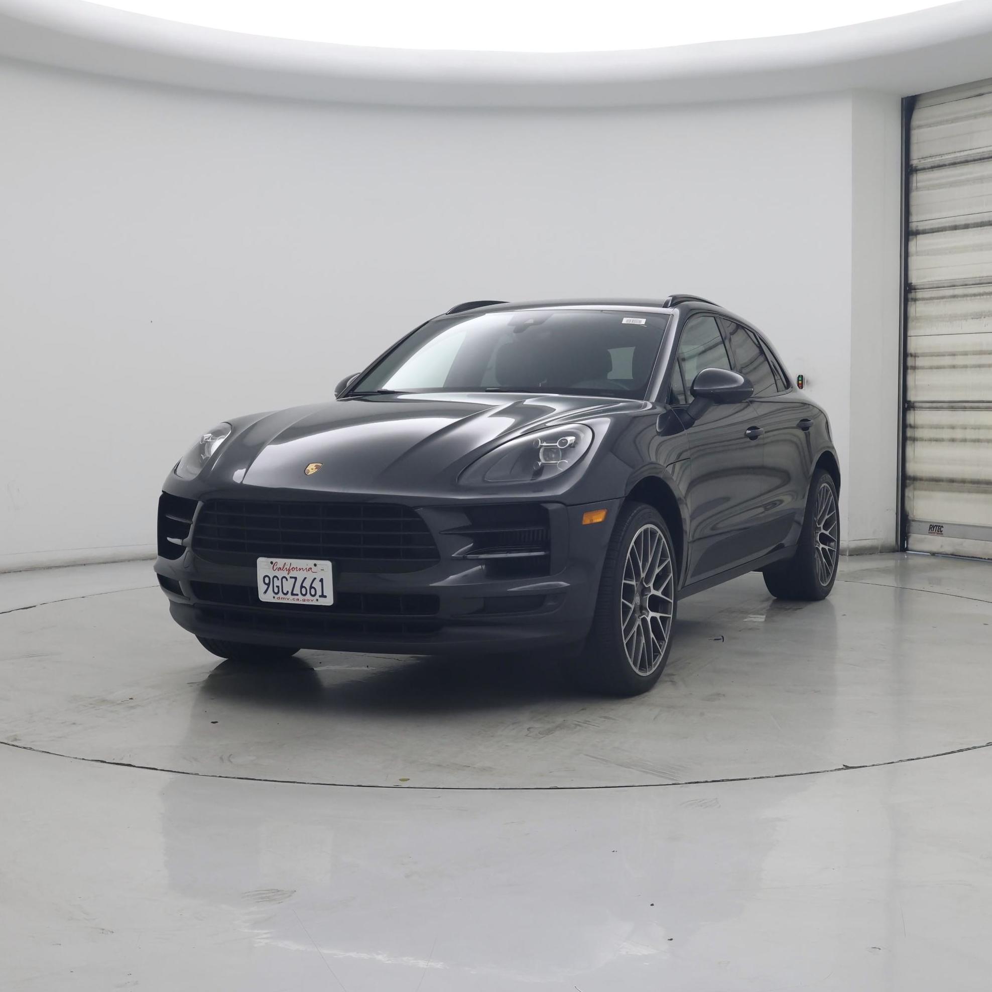 Thumbnail: 2020 Porsche Macan - 4