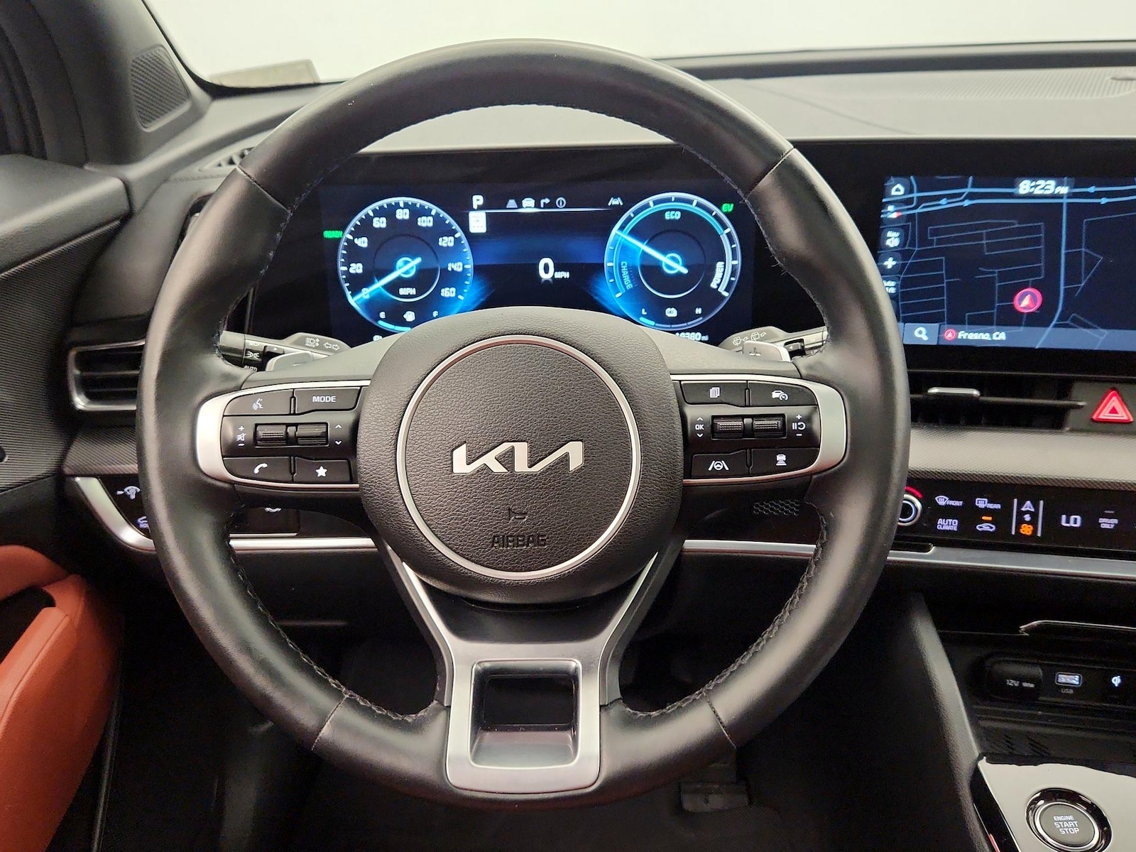 2025 Kia Sportage SX Prestige Hybrid - Photo 11