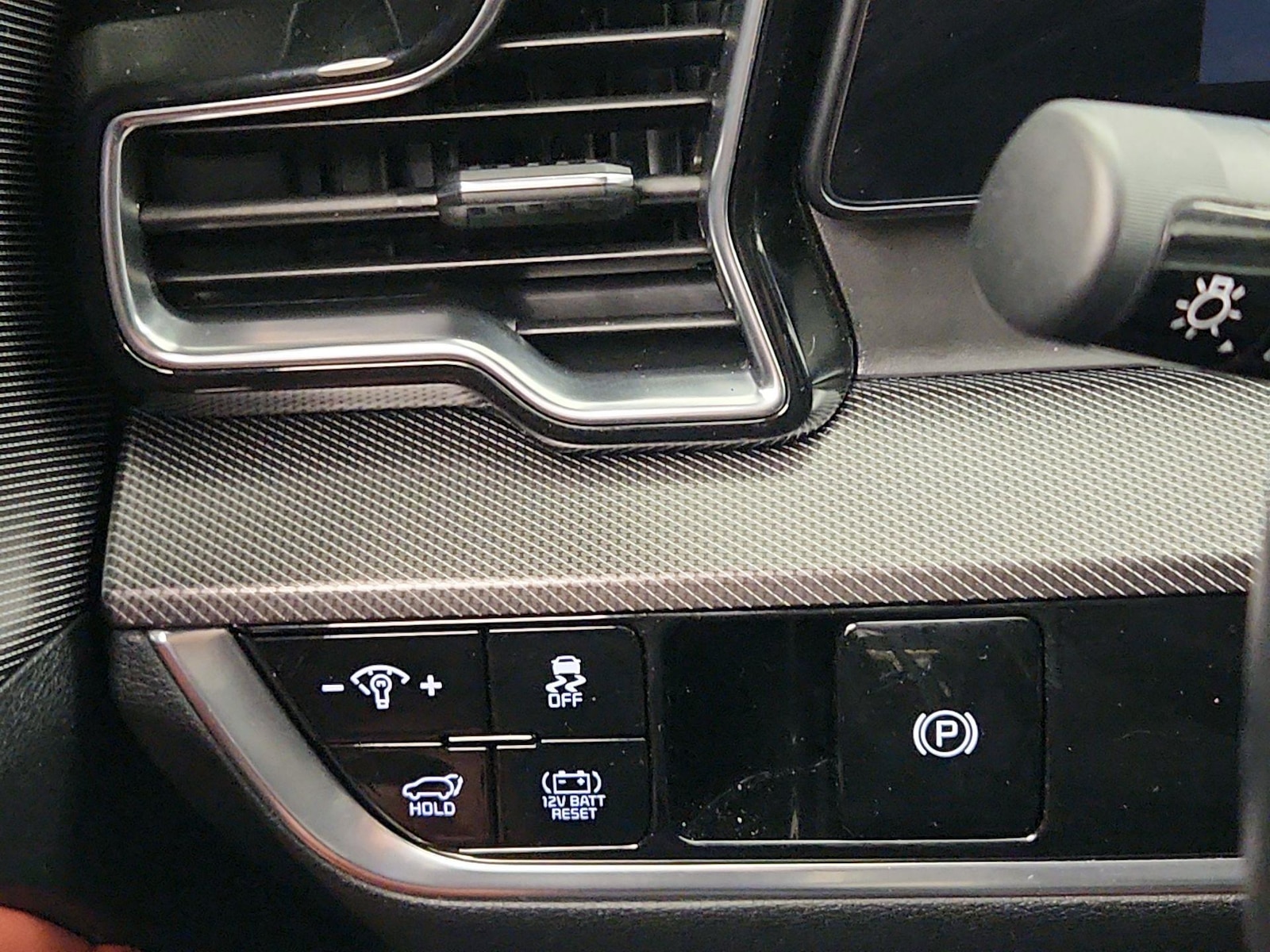 2025 Kia Sportage SX Prestige Hybrid - Photo 14