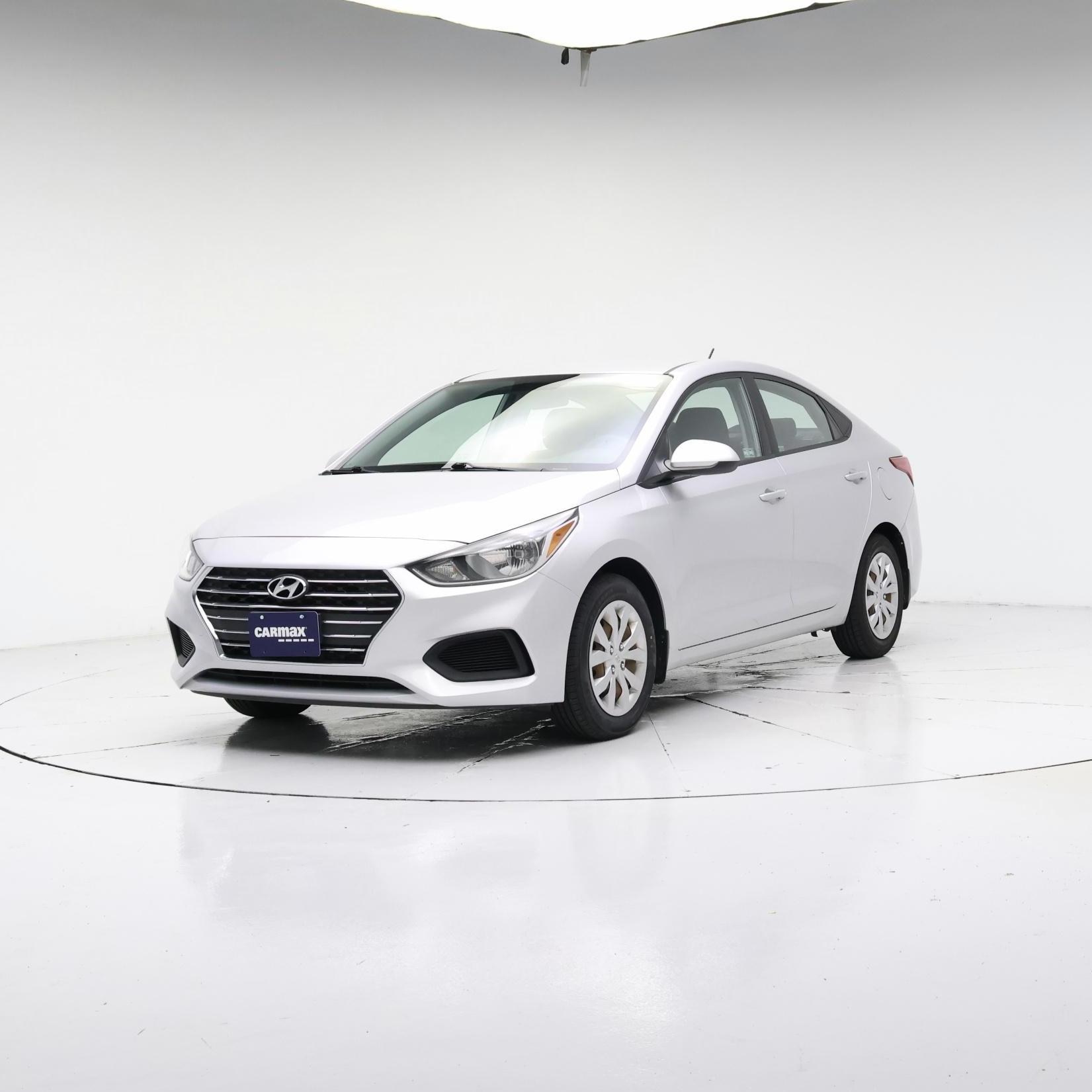 Thumbnail: 2020 Hyundai Accent - 4