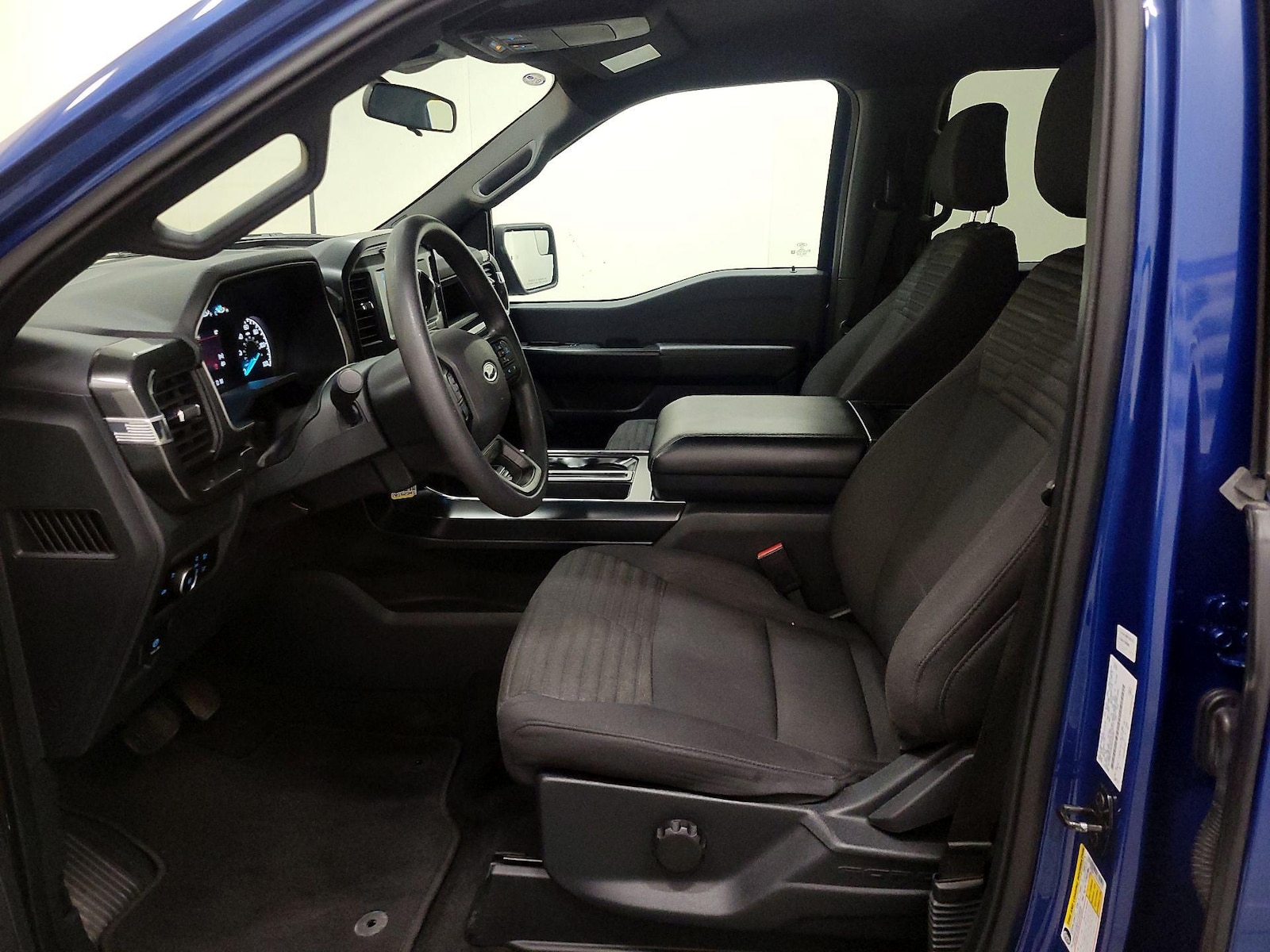 2023 Ford F-150 XL - Photo 12