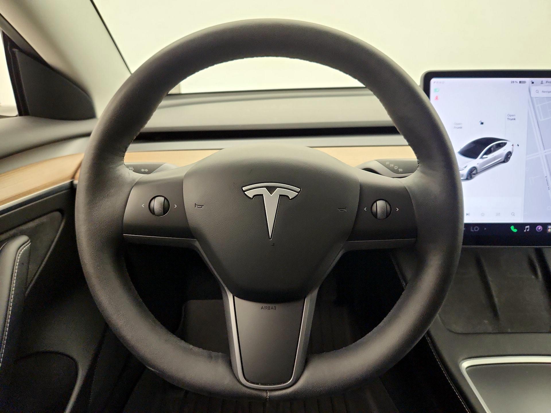 Thumbnail: 2021 Tesla Model 3 - 10