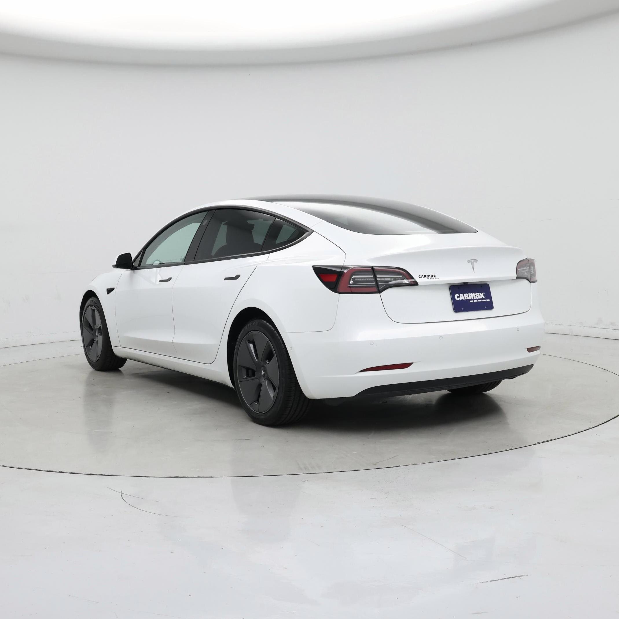 Thumbnail: 2021 Tesla Model 3 - 2