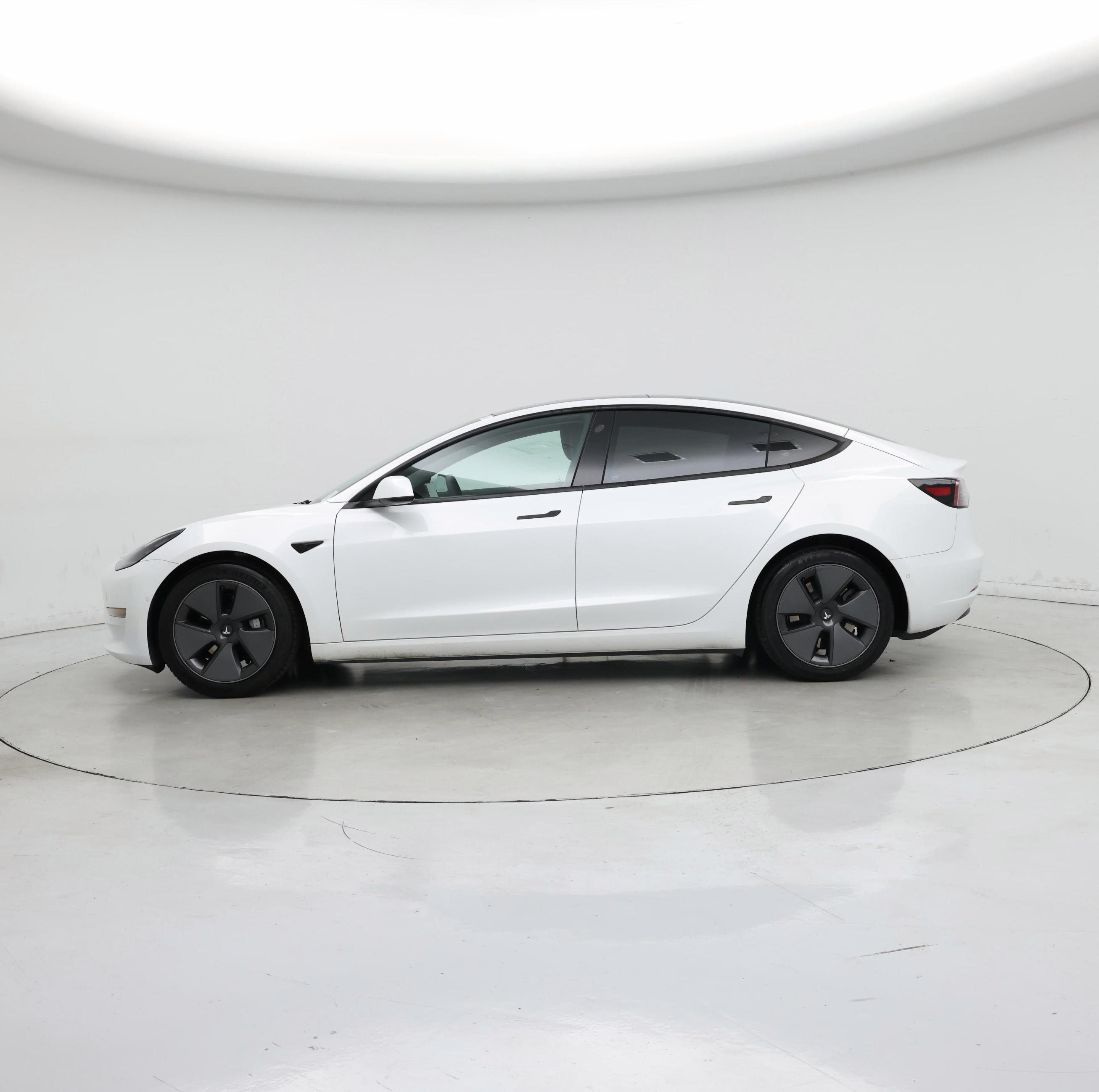 Thumbnail: 2021 Tesla Model 3 - 3