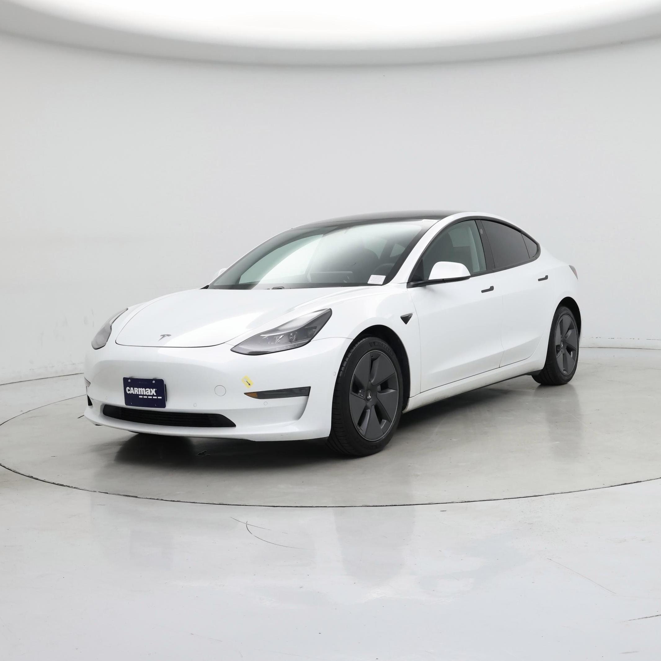 Thumbnail: 2021 Tesla Model 3 - 4