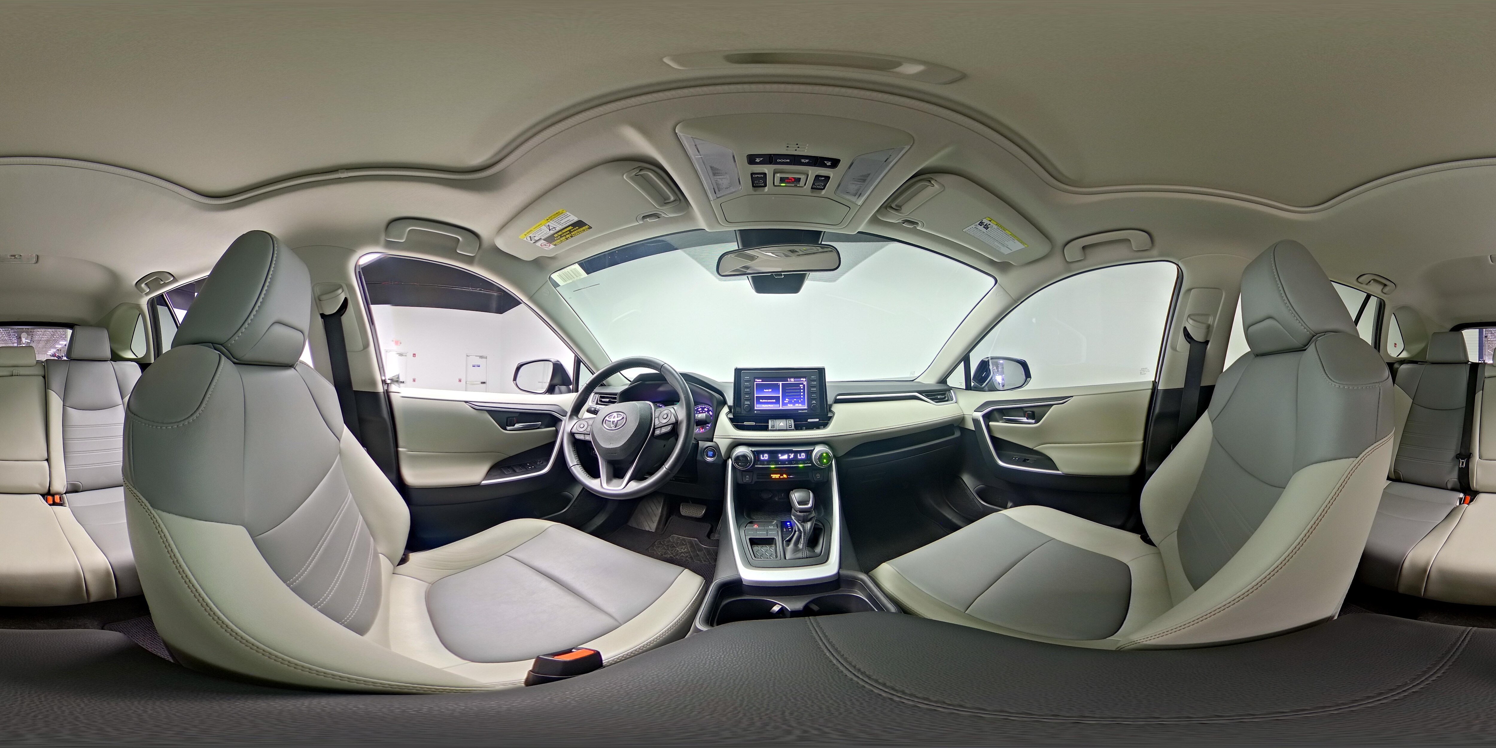 2020 Toyota RAV4 XLE Premium - Photo 25