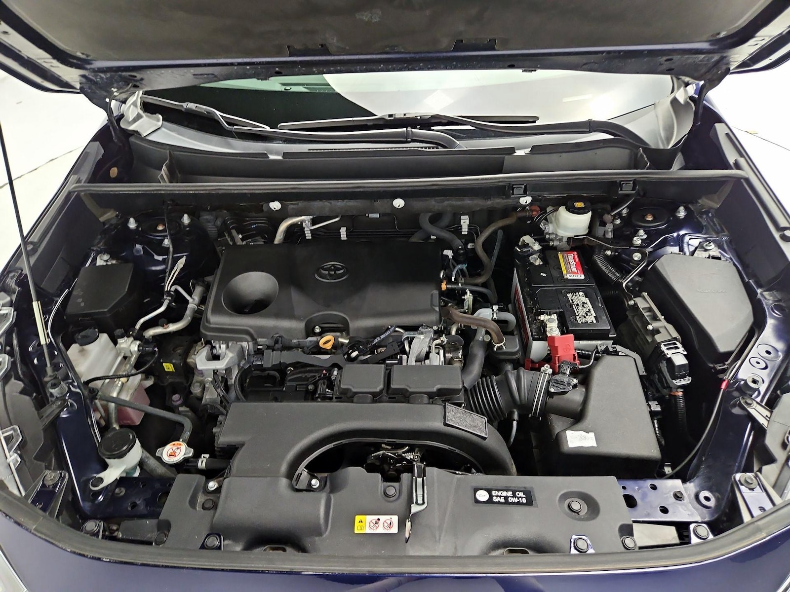 2020 Toyota RAV4 XLE Premium - Photo 23
