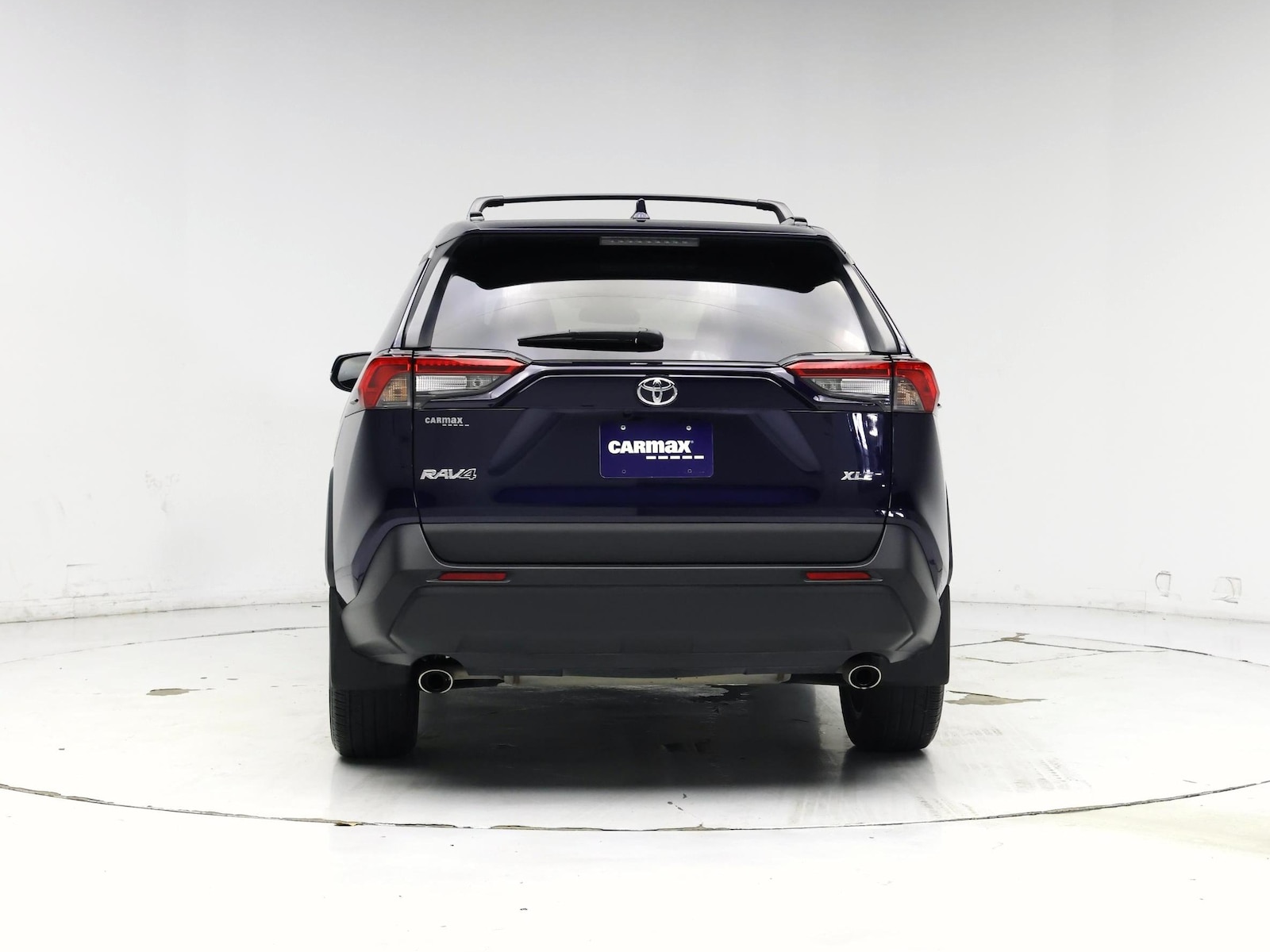 2020 Toyota RAV4 XLE Premium - Photo 7