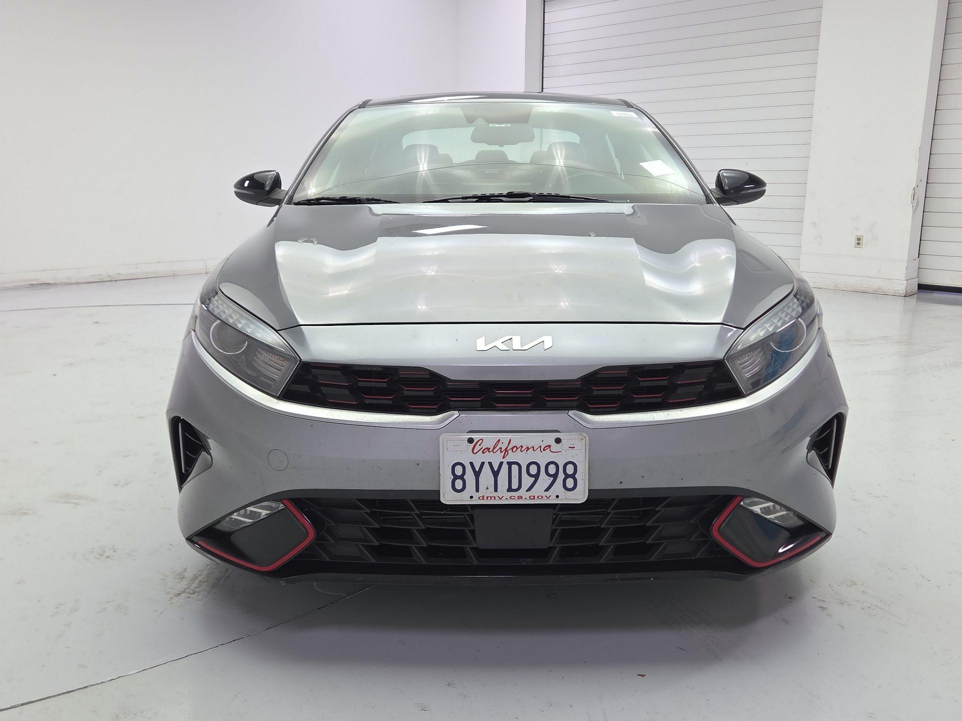 Thumbnail: 2022 Kia Forte - 2