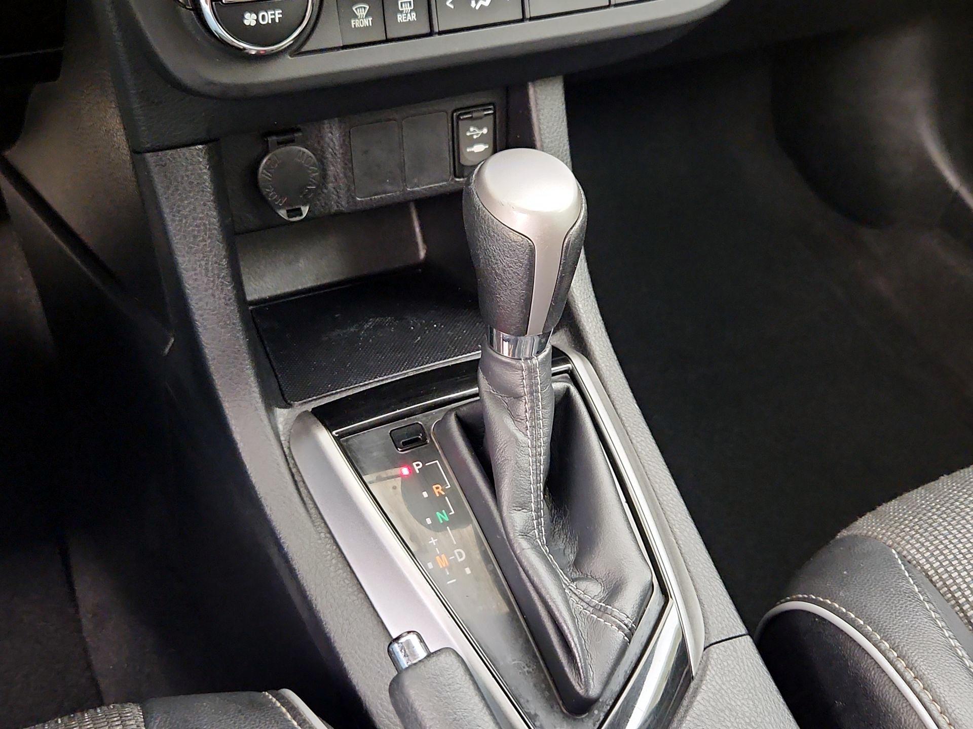 Thumbnail: 2016 Toyota Corolla - 17