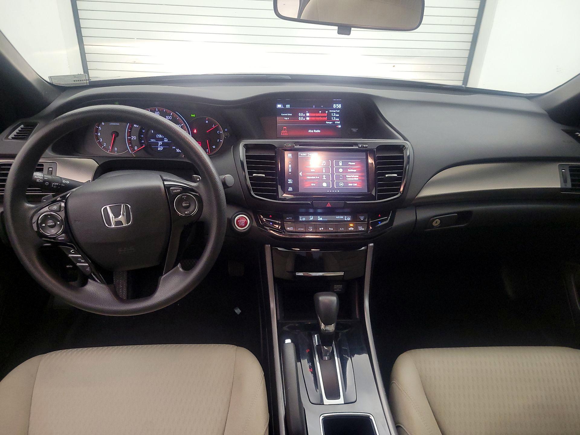 Thumbnail: 2016 Honda Accord - 9
