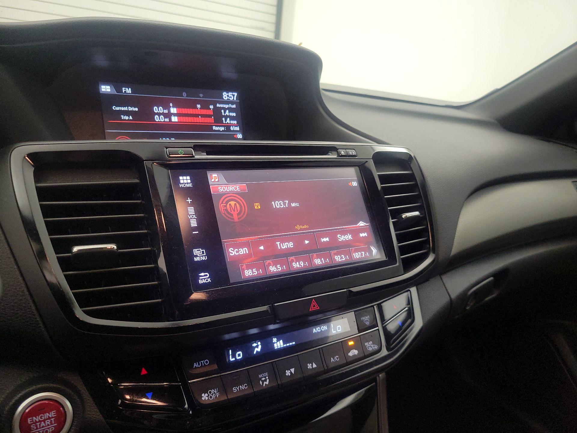 Thumbnail: 2016 Honda Accord - 15