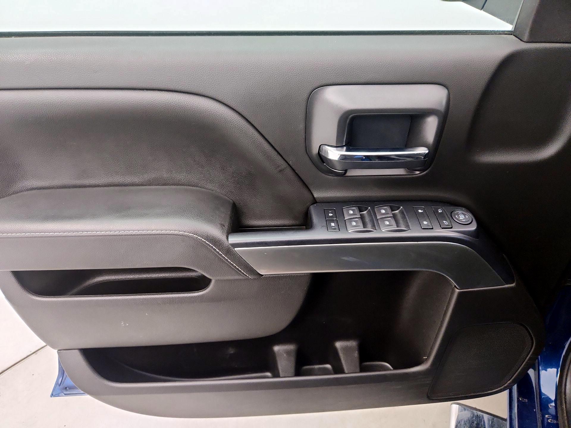 Thumbnail: 2019 Chevrolet Silverado 1500 - 12