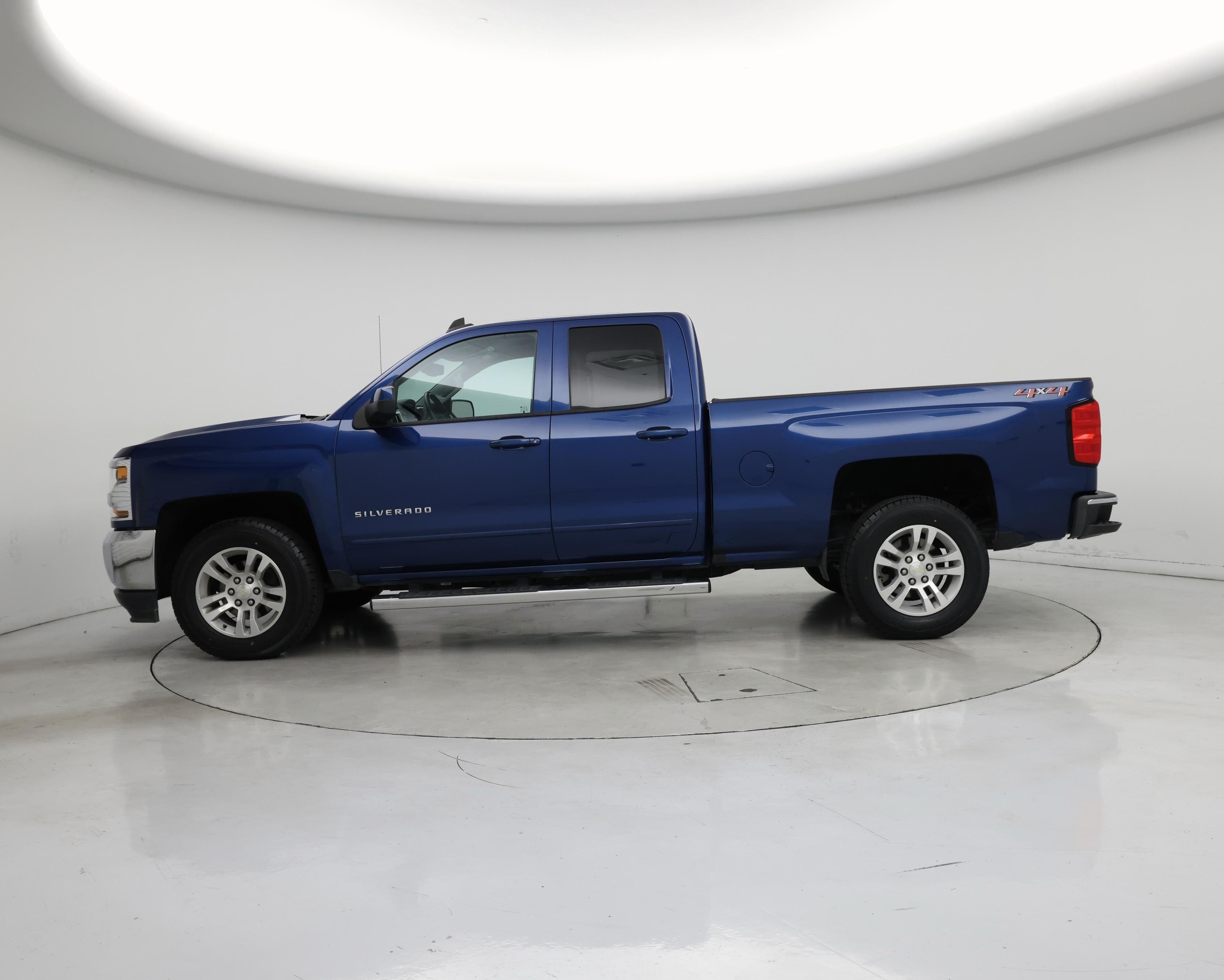Thumbnail: 2019 Chevrolet Silverado 1500 - 3