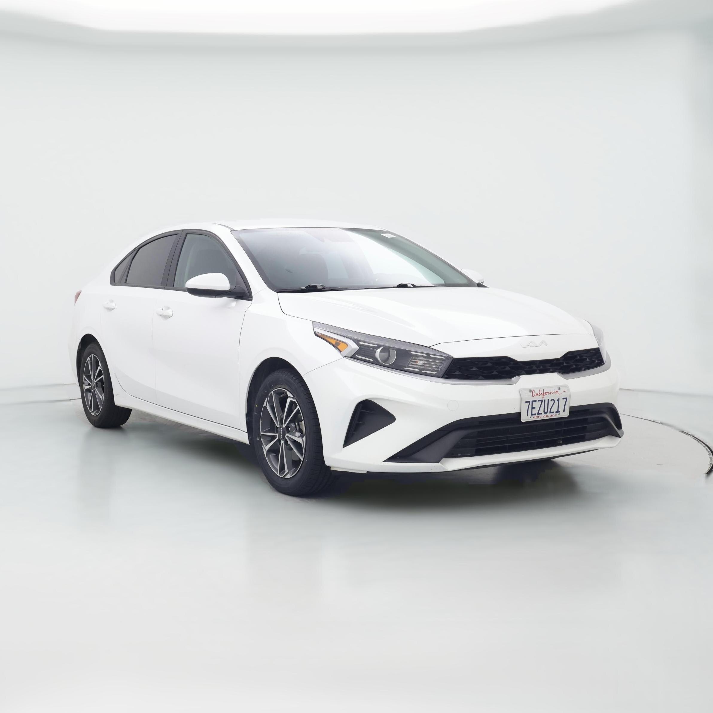 Thumbnail: 2023 Kia Forte - 1