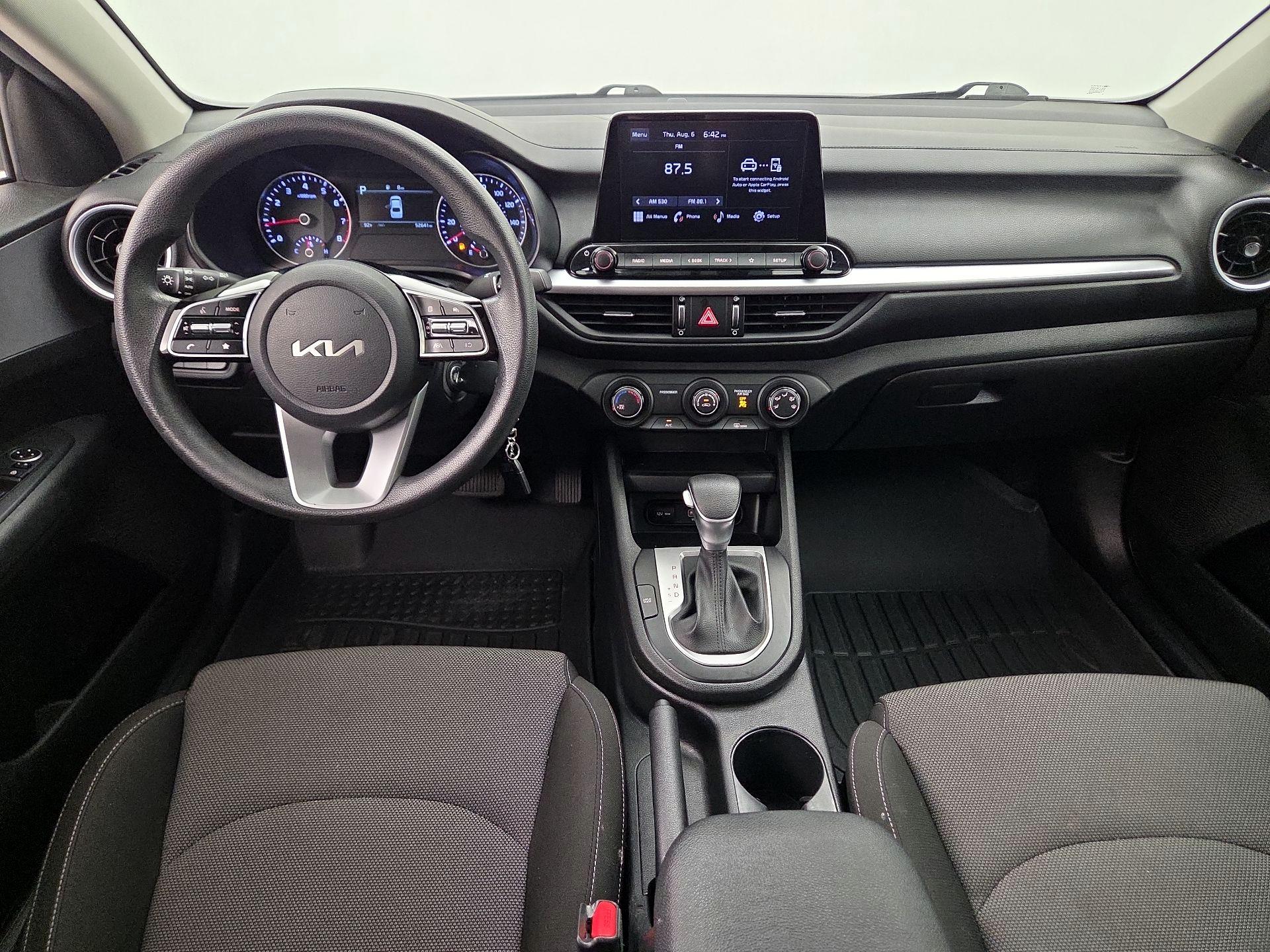 Thumbnail: 2023 Kia Forte - 9