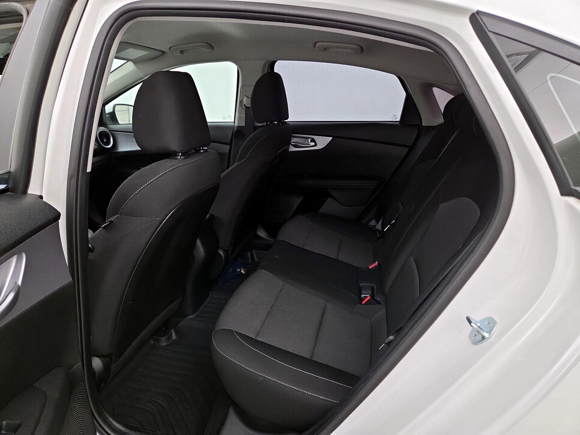 Thumbnail: 2023 Kia Forte - 19