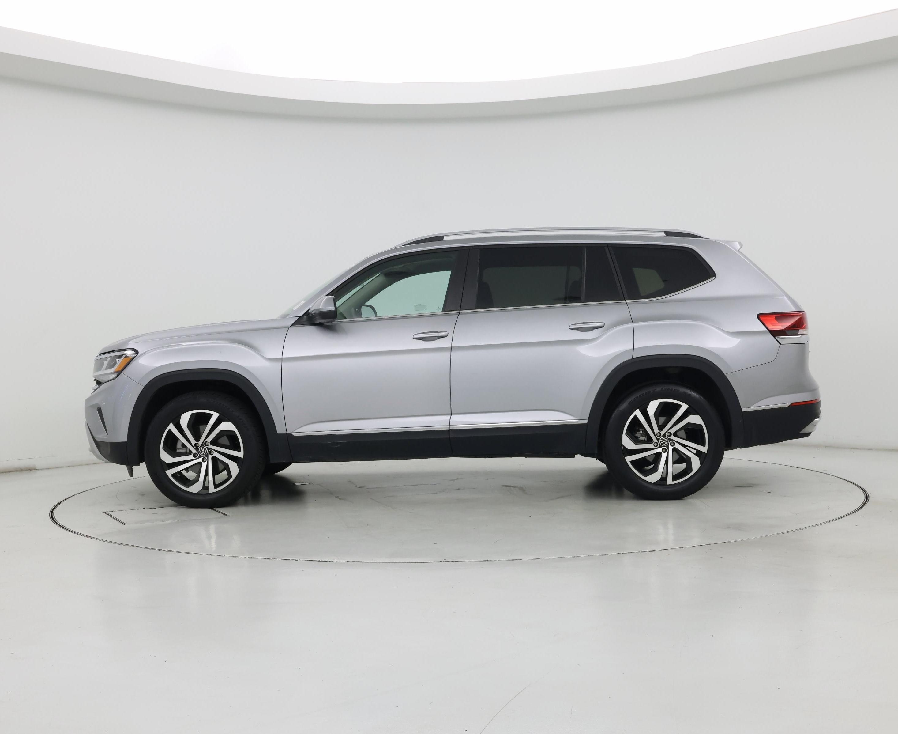 Thumbnail: 2022 Volkswagen Atlas - 3