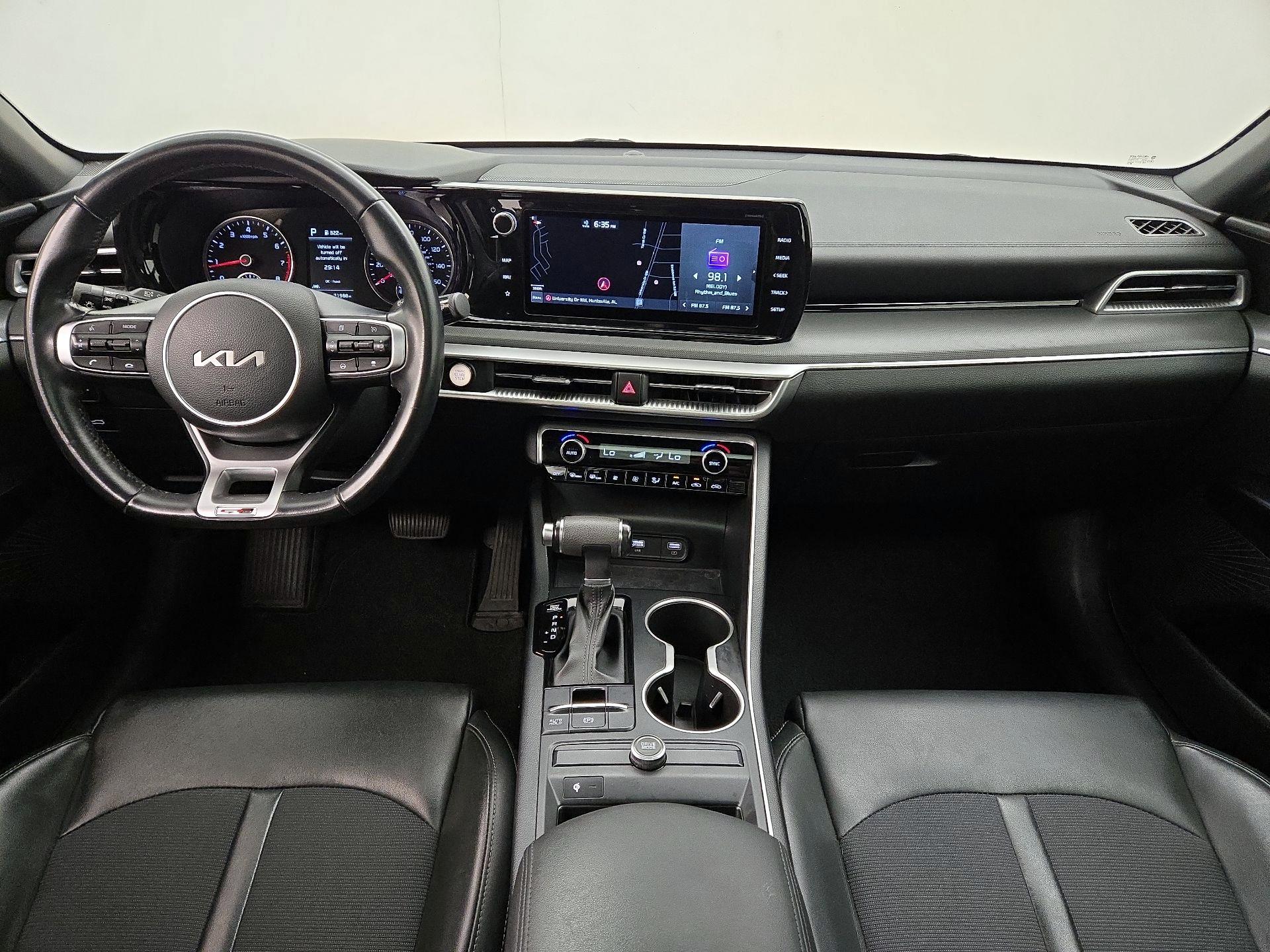 Thumbnail: 2022 Kia K5 - 9