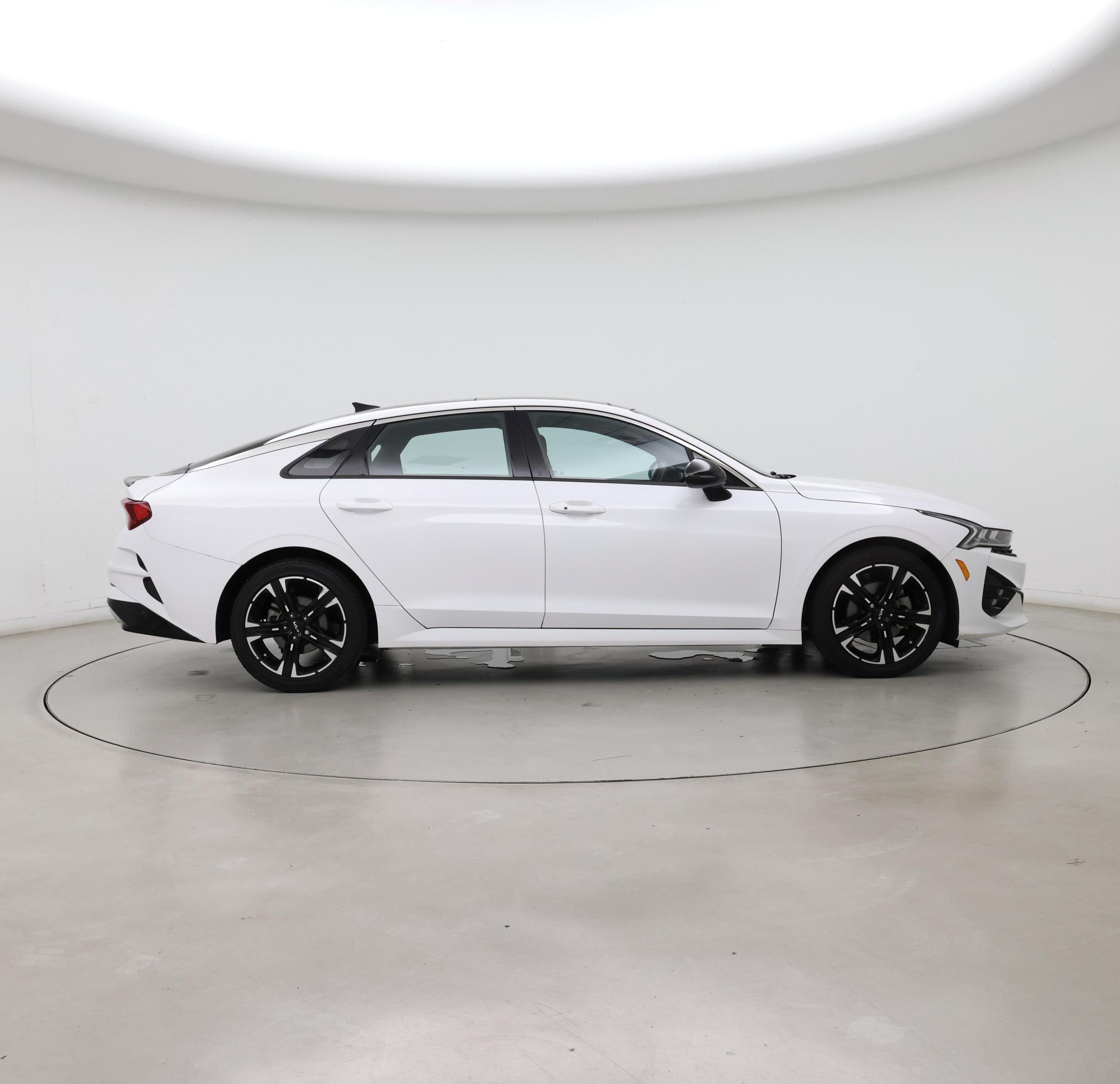 Thumbnail: 2022 Kia K5 - 7