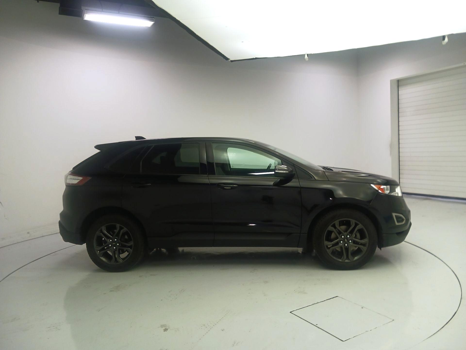 Thumbnail: 2018 Ford Edge - 4