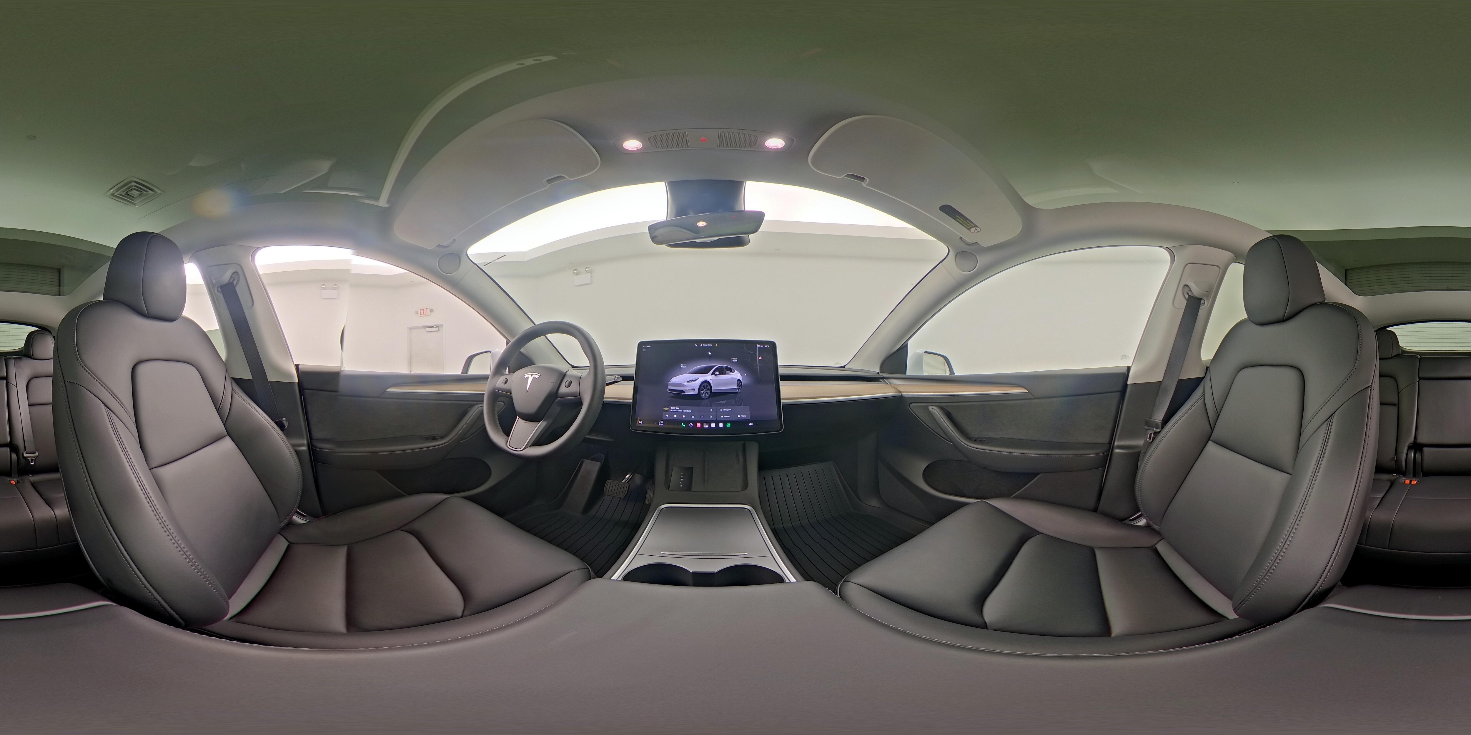 2025 Tesla Model Y Long Range - Photo 24