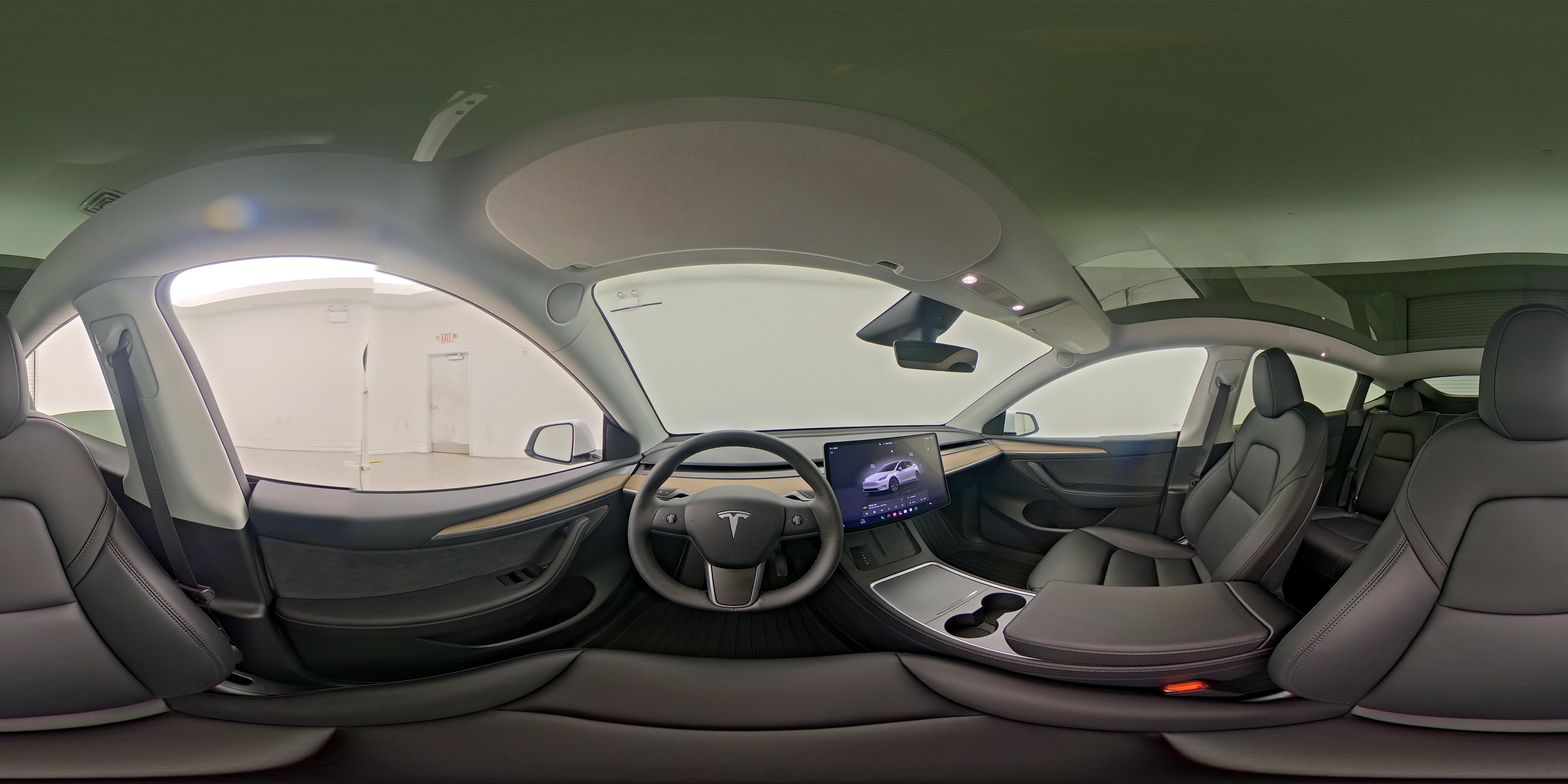 2025 Tesla Model Y Long Range - Photo 26
