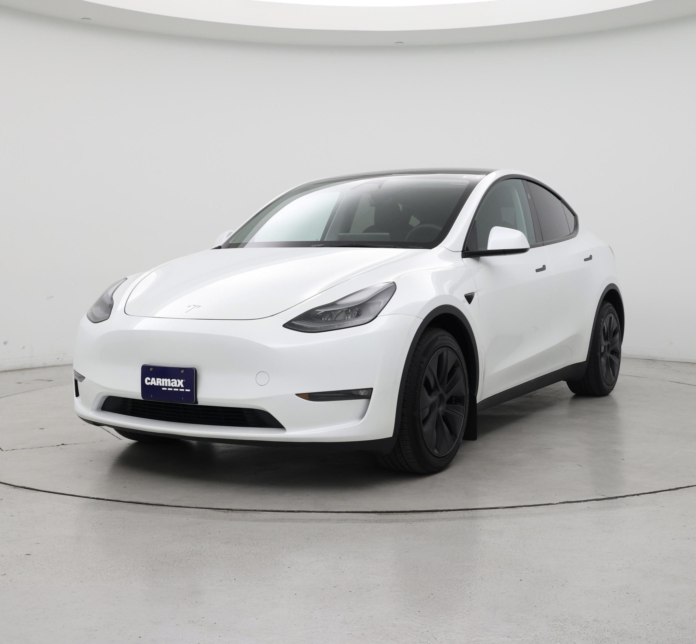 Thumbnail: 2025 Tesla Model Y - 4